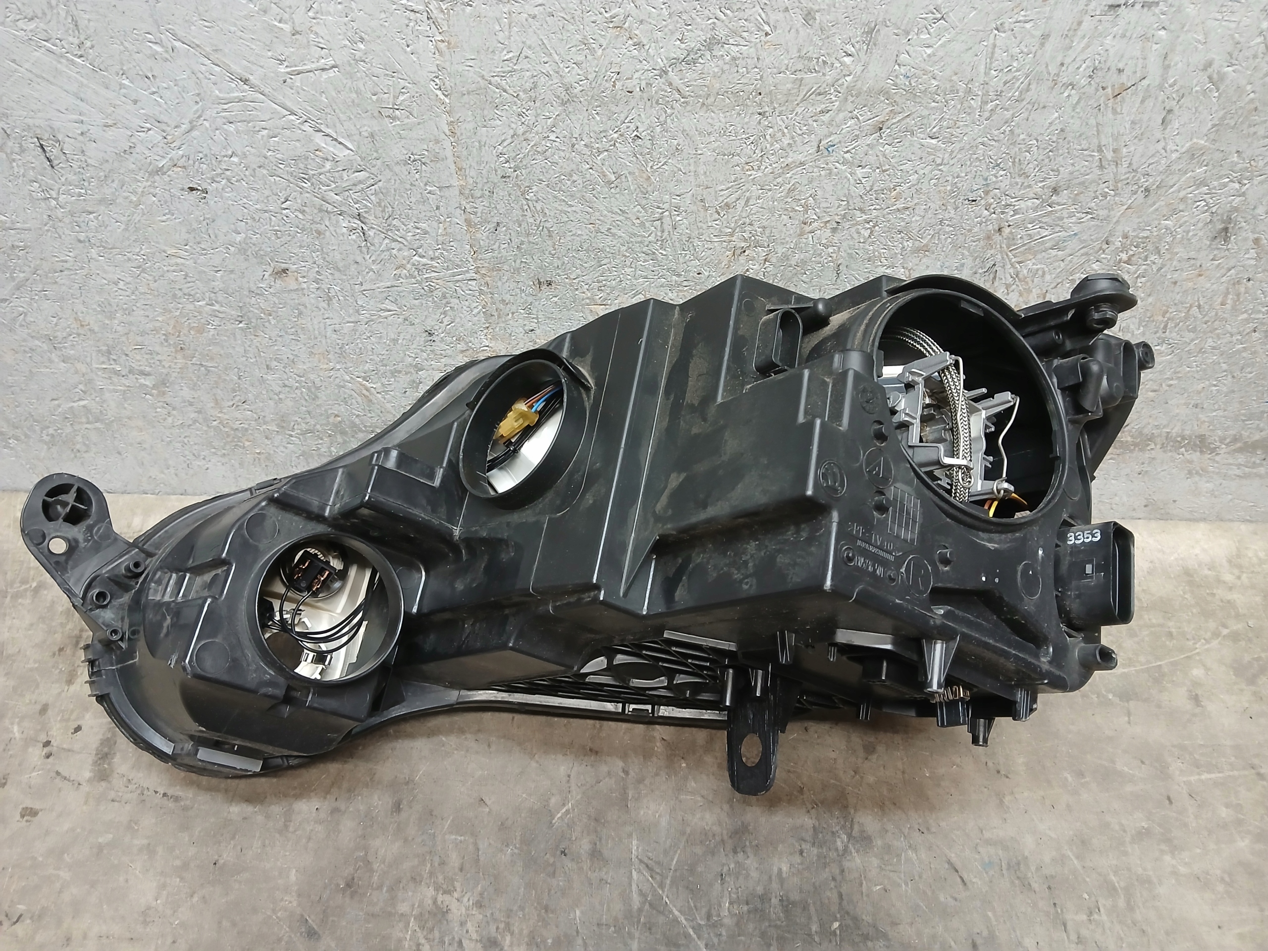 light front right SKODA YETI XENON 5L1941016B