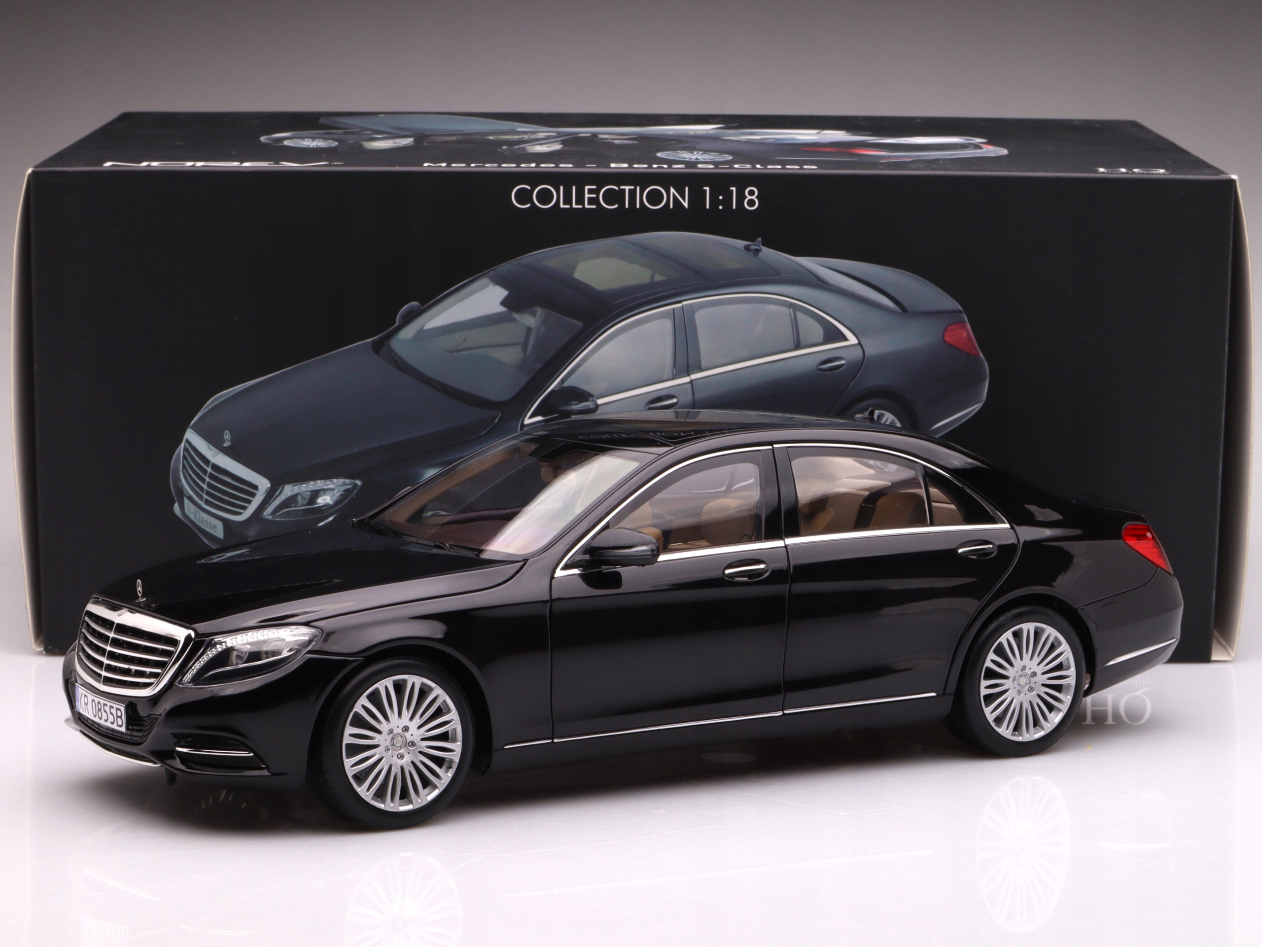 Mercedes-Benz S-Class S320 (W222), black Norev 1:18