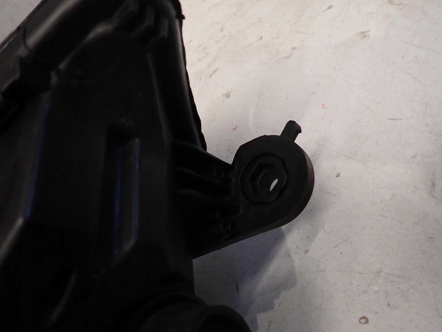 light front front left AUDI A4 B9 2015- BI-XENON 8W0941005
