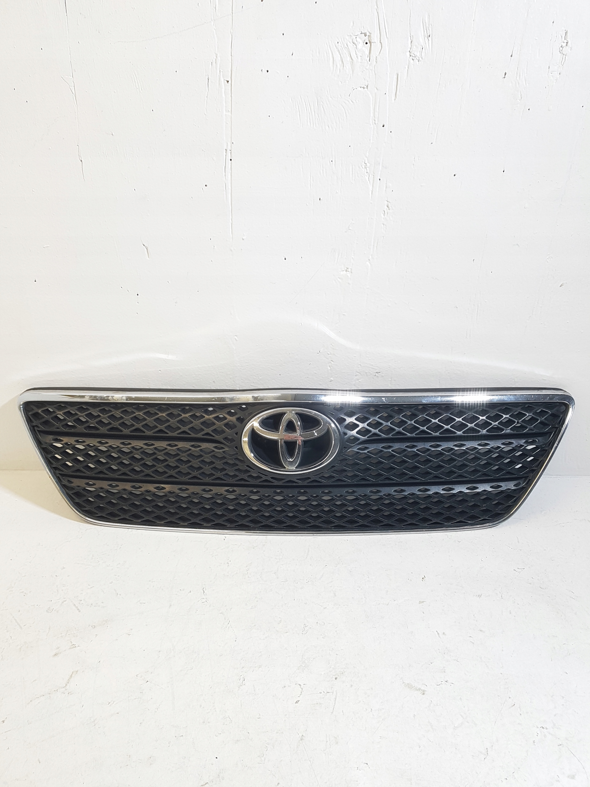 Grill Grill TOYOTA COROLLA E12 HATCHBACK
