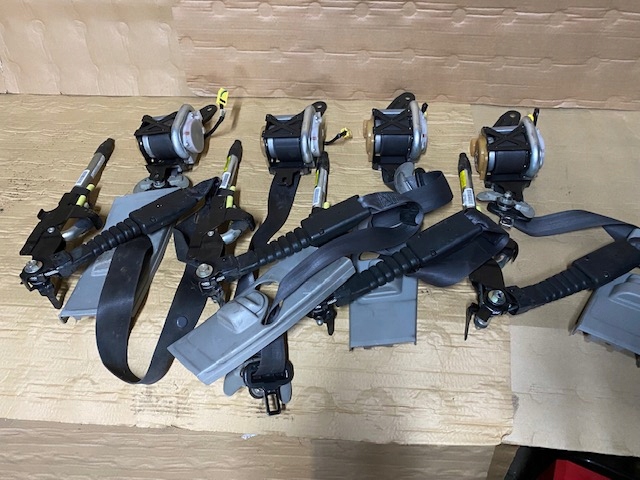 81450-SMG - HONDA CIVIC VIII 06-12R 5D натяжитель ремня правый