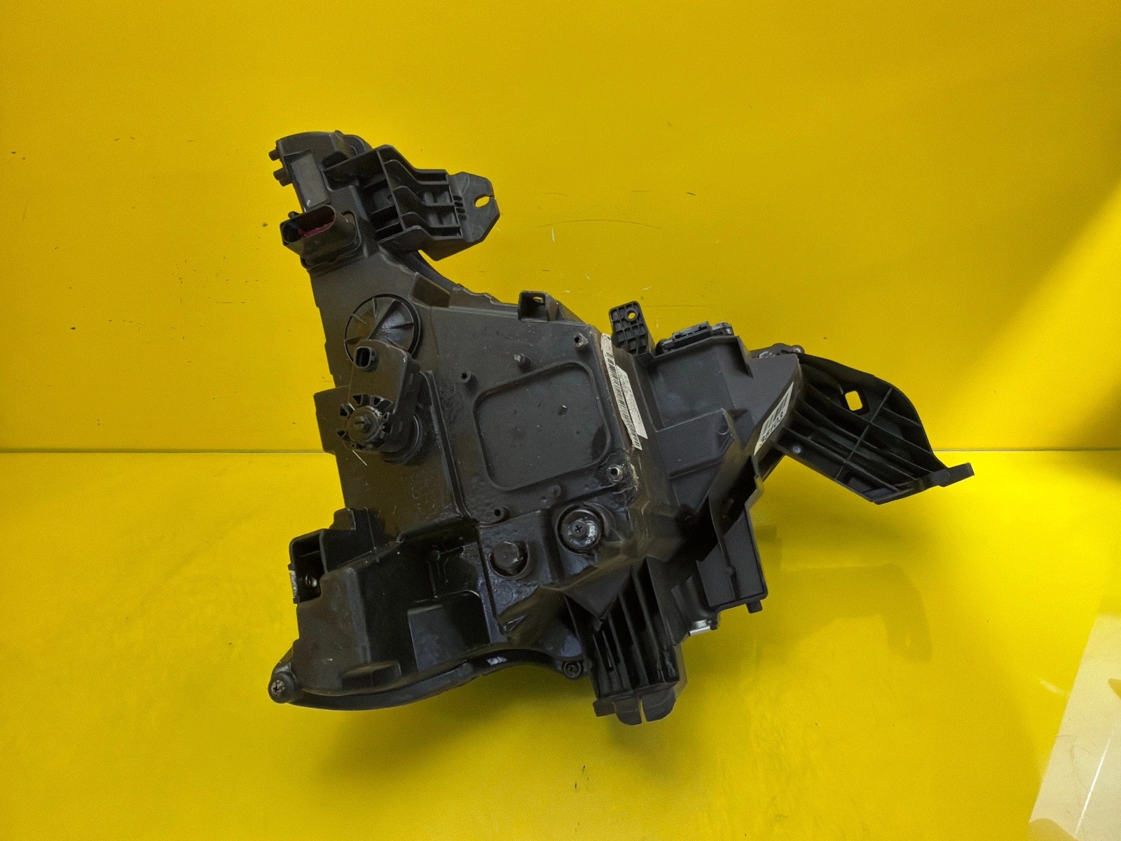 light right front Forthing U-Tour M4-4121120B