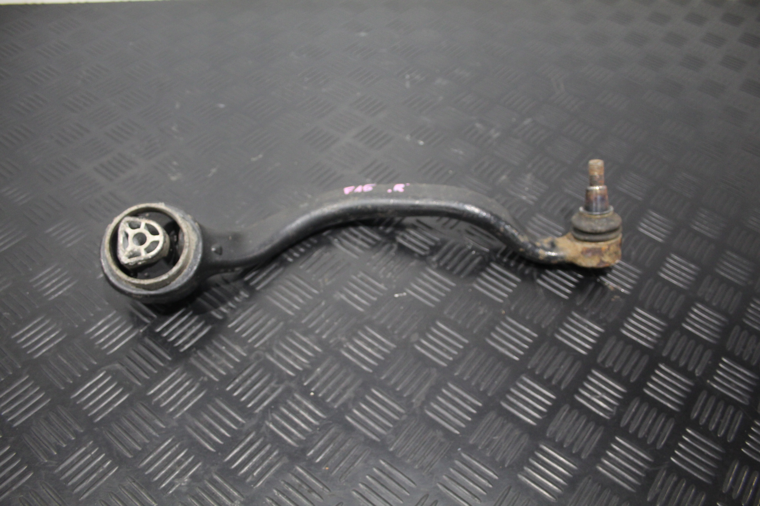 arm right front BMW X5 F15