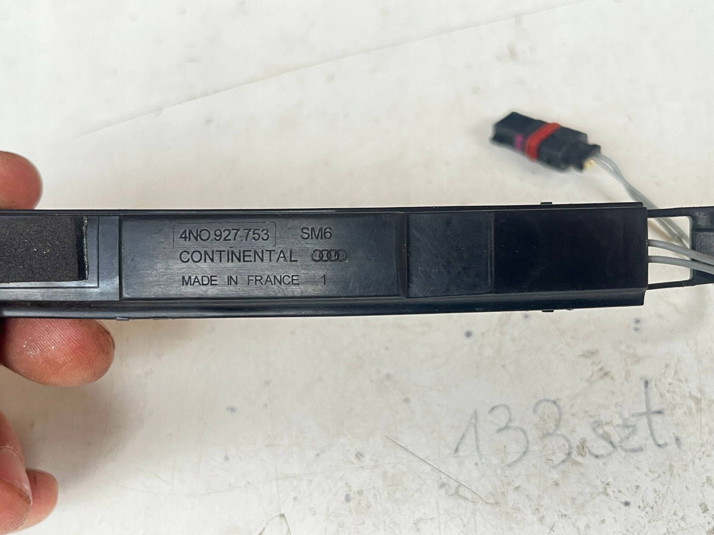 sensor handles left front AUDI A6 S6 C8 4K 4N0927753 @A