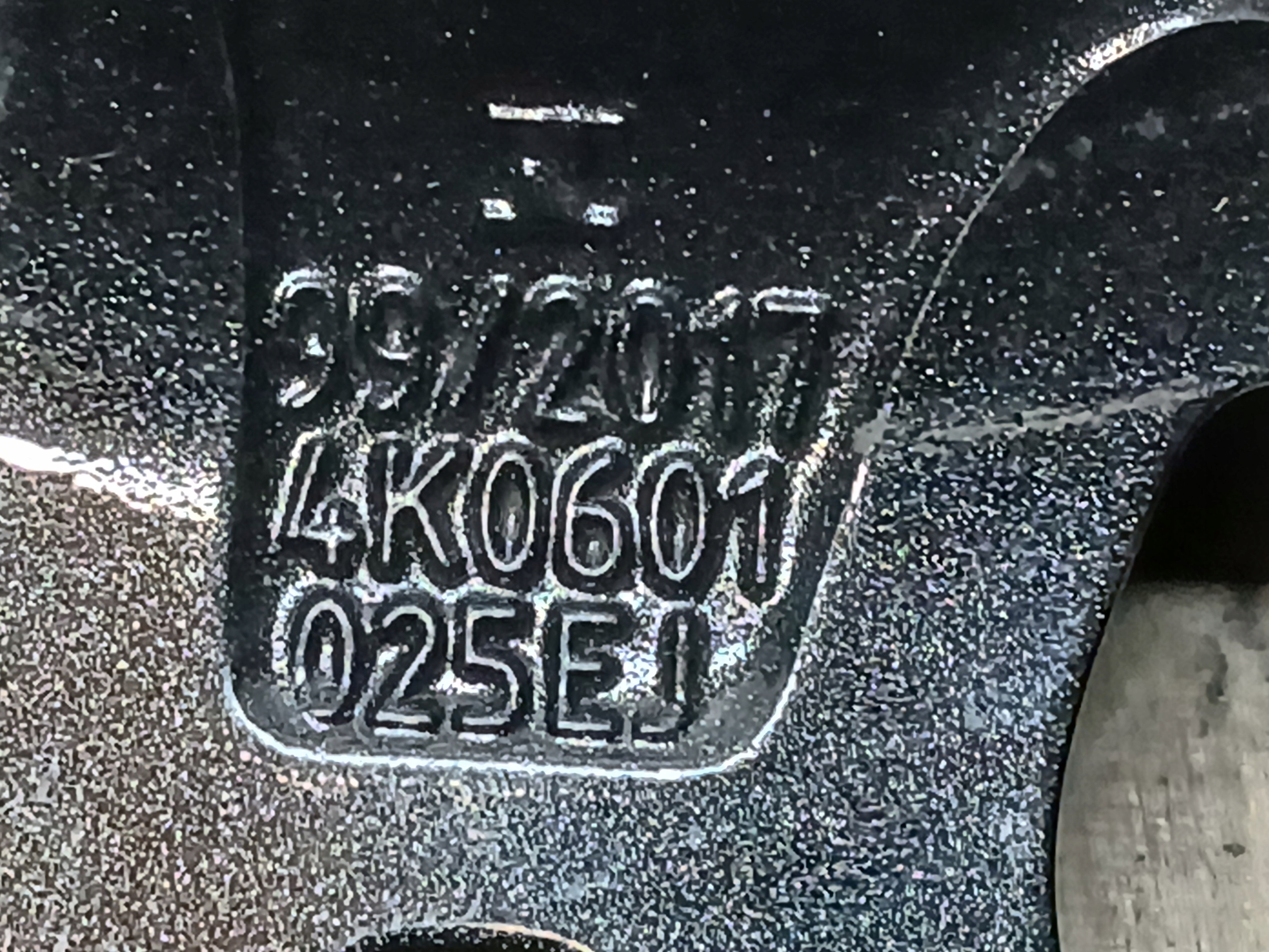 disk hliníkový AUDI A6 C8 4K0 5X112 19" 8,5J ET40 4K0601025EJ