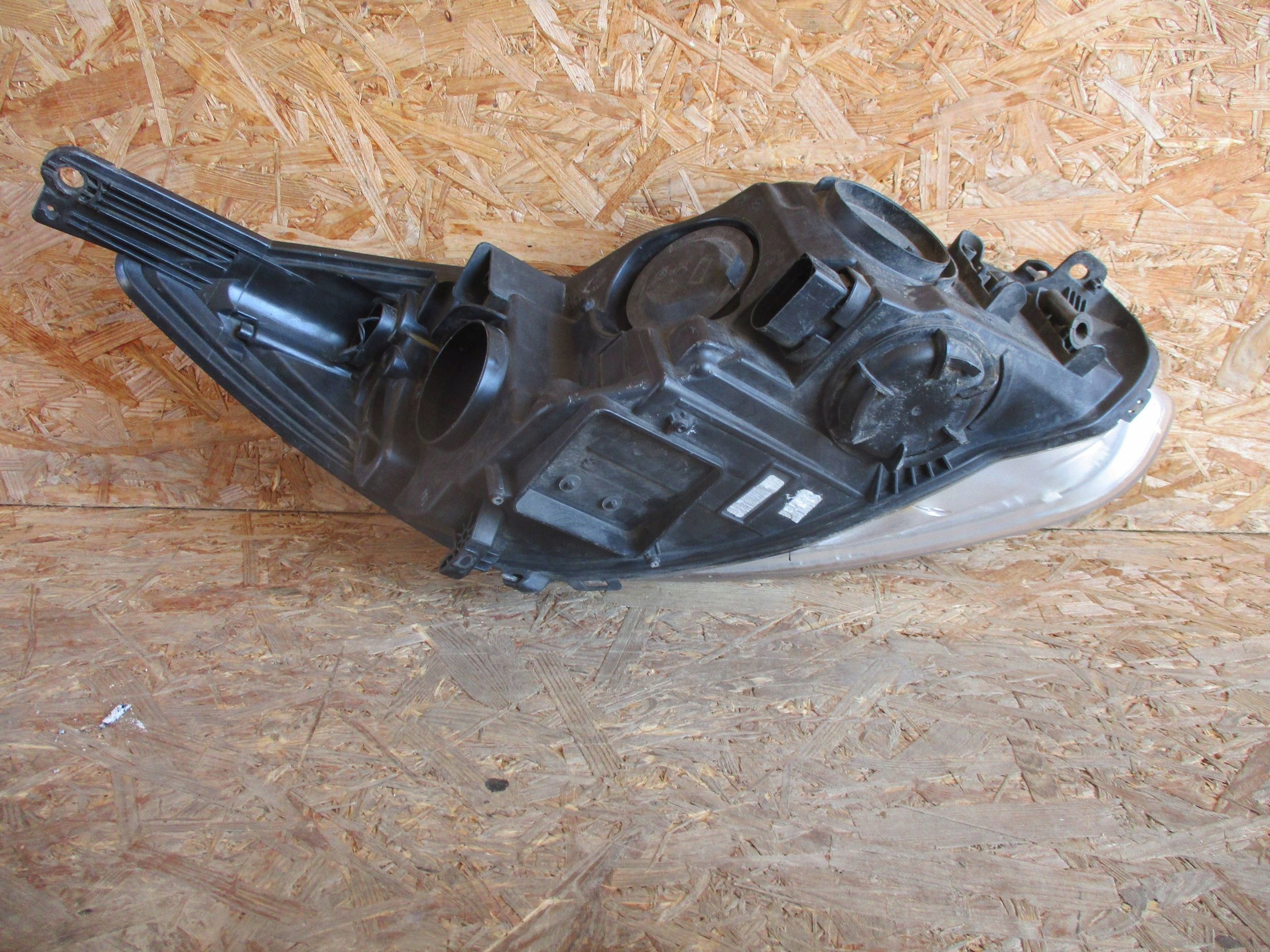 light front front left FORD FOCUS MK3 10