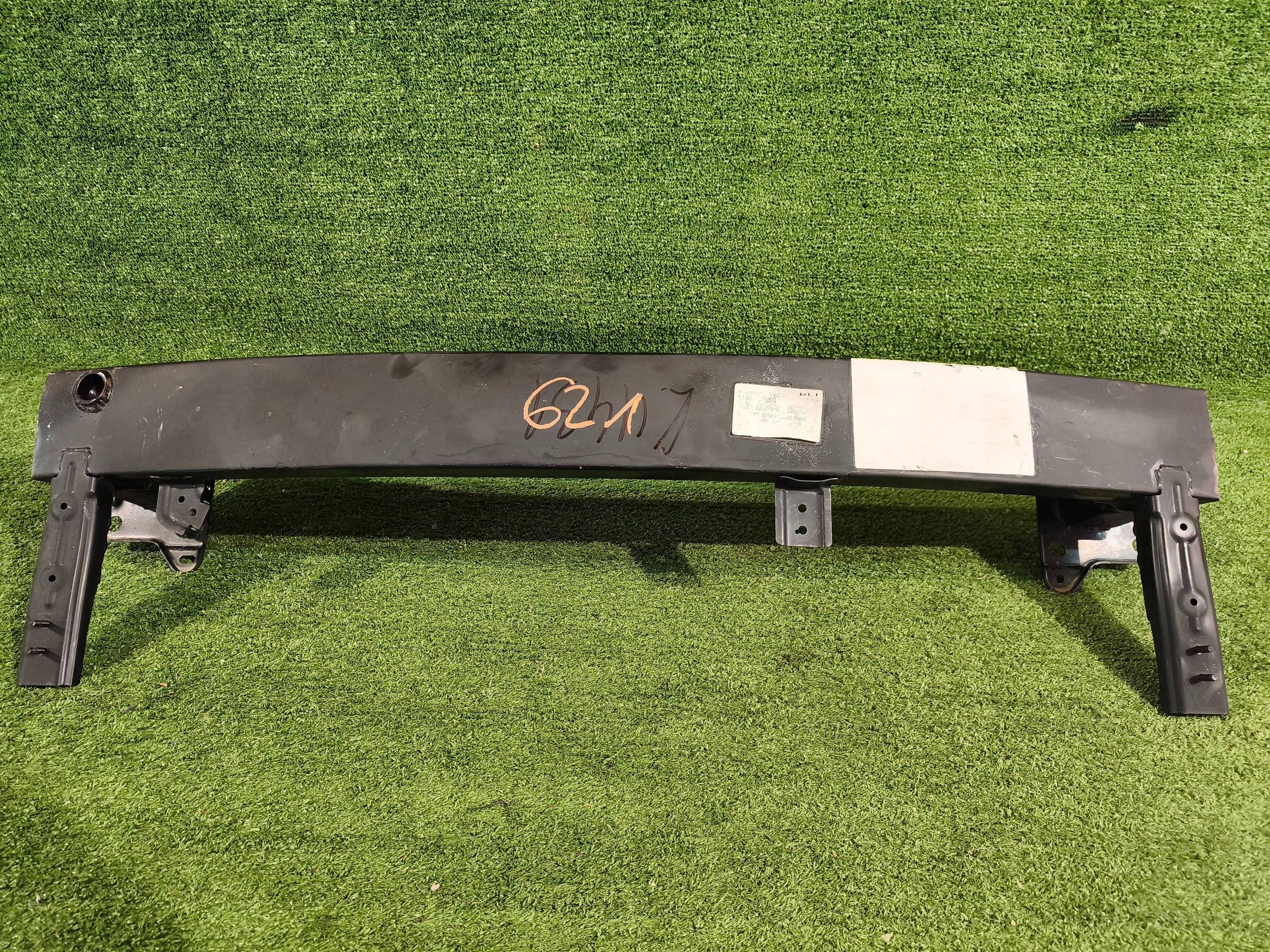 bumper support of the front front KIA CEED III NR.621