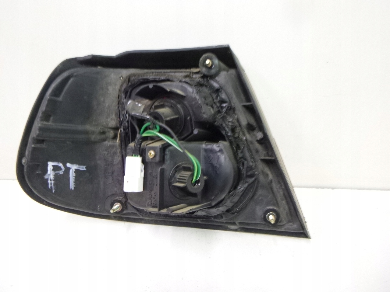 light rear Nissan Almera N15 3D 1996r.