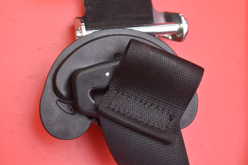 Gurten Sicherheits links heck EU BMW F46 18-21