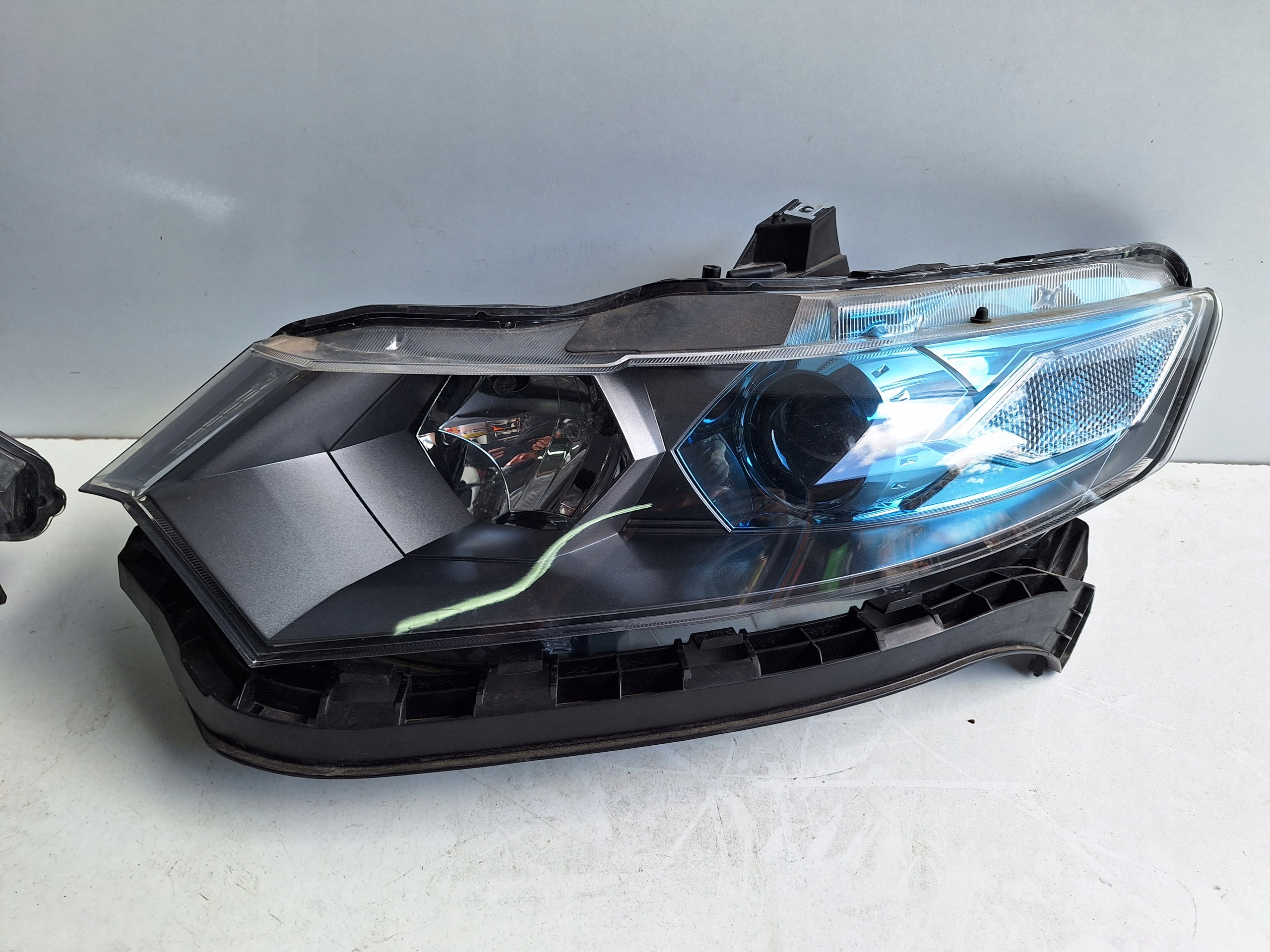 HONDA INSIGHT 09-> light left XENON EU