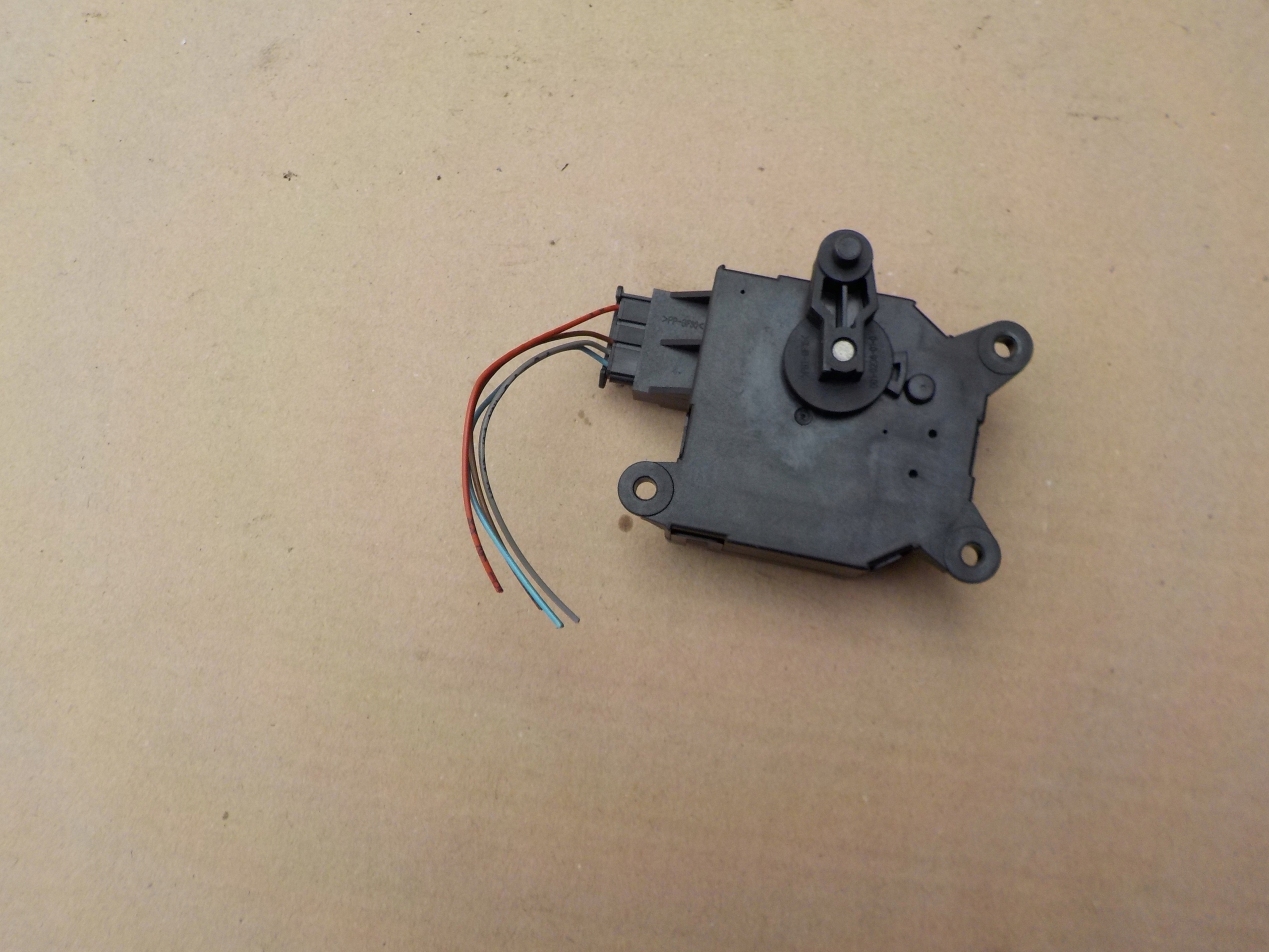 Micro moteur Bloc de chauffage complet peugeot 207 N102069N