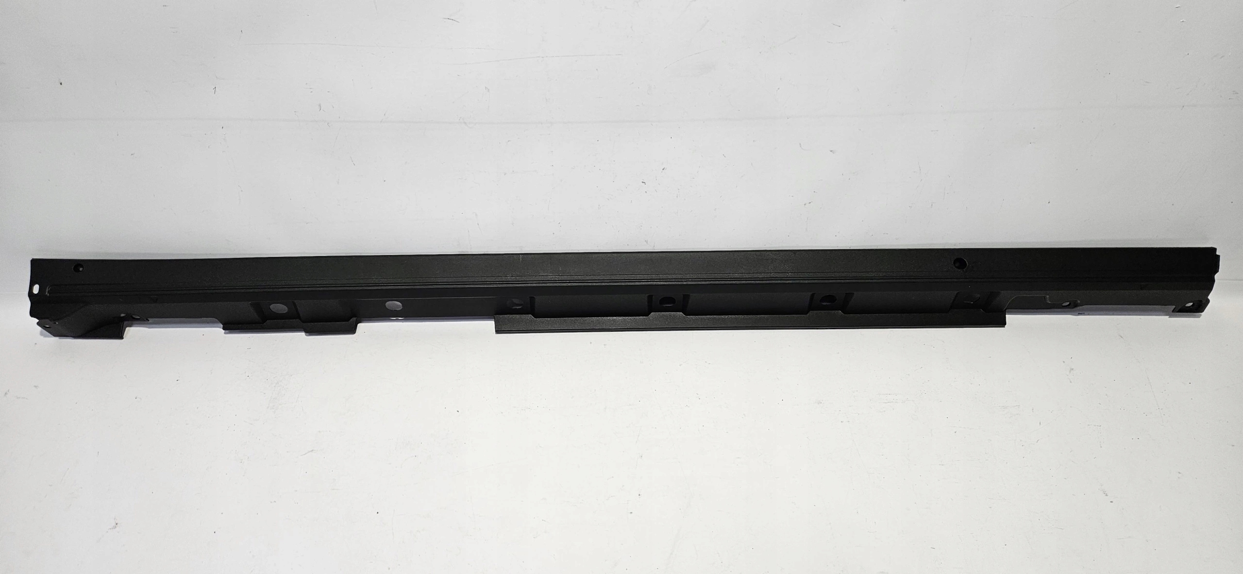 moulding threshold left TOYOTA HIGHLANDER IV 19- ORG
