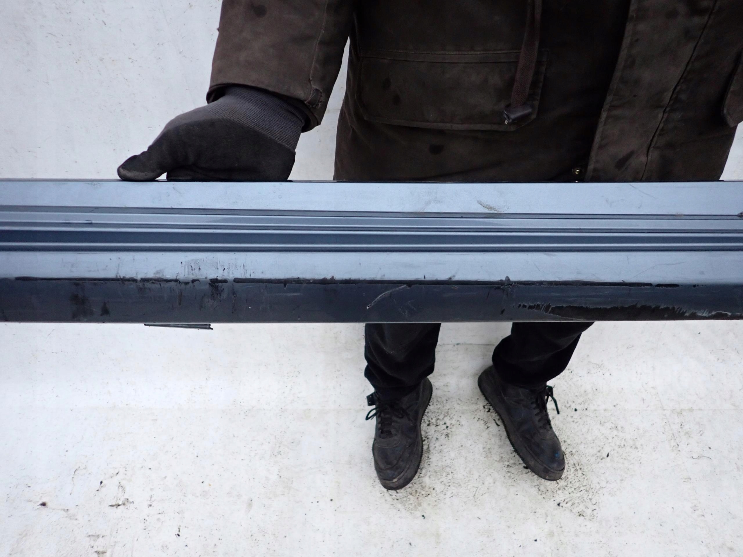 TOYOTA COROLLA E21 19- threshold right moulding threshold