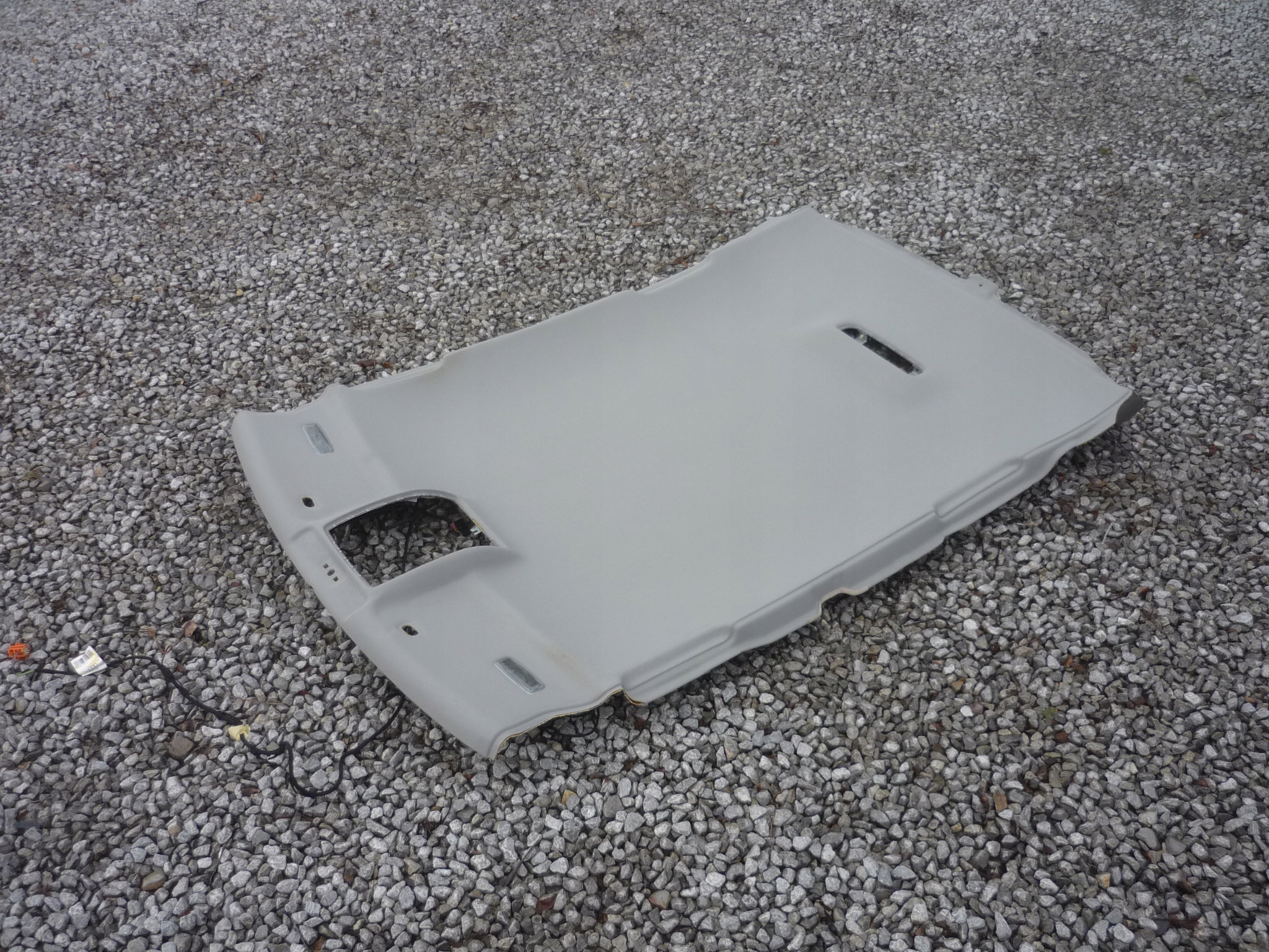 PODSUFITKA AUDI A4 B6 B7 SEDAN PLATIN HELL BARDZO ŁADNA + WIĄZKA