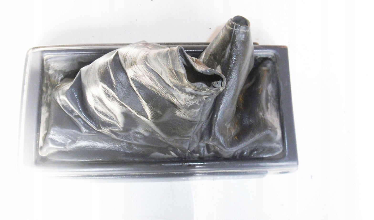 Toyota Hilux VI 01r oslona mieszek biegow