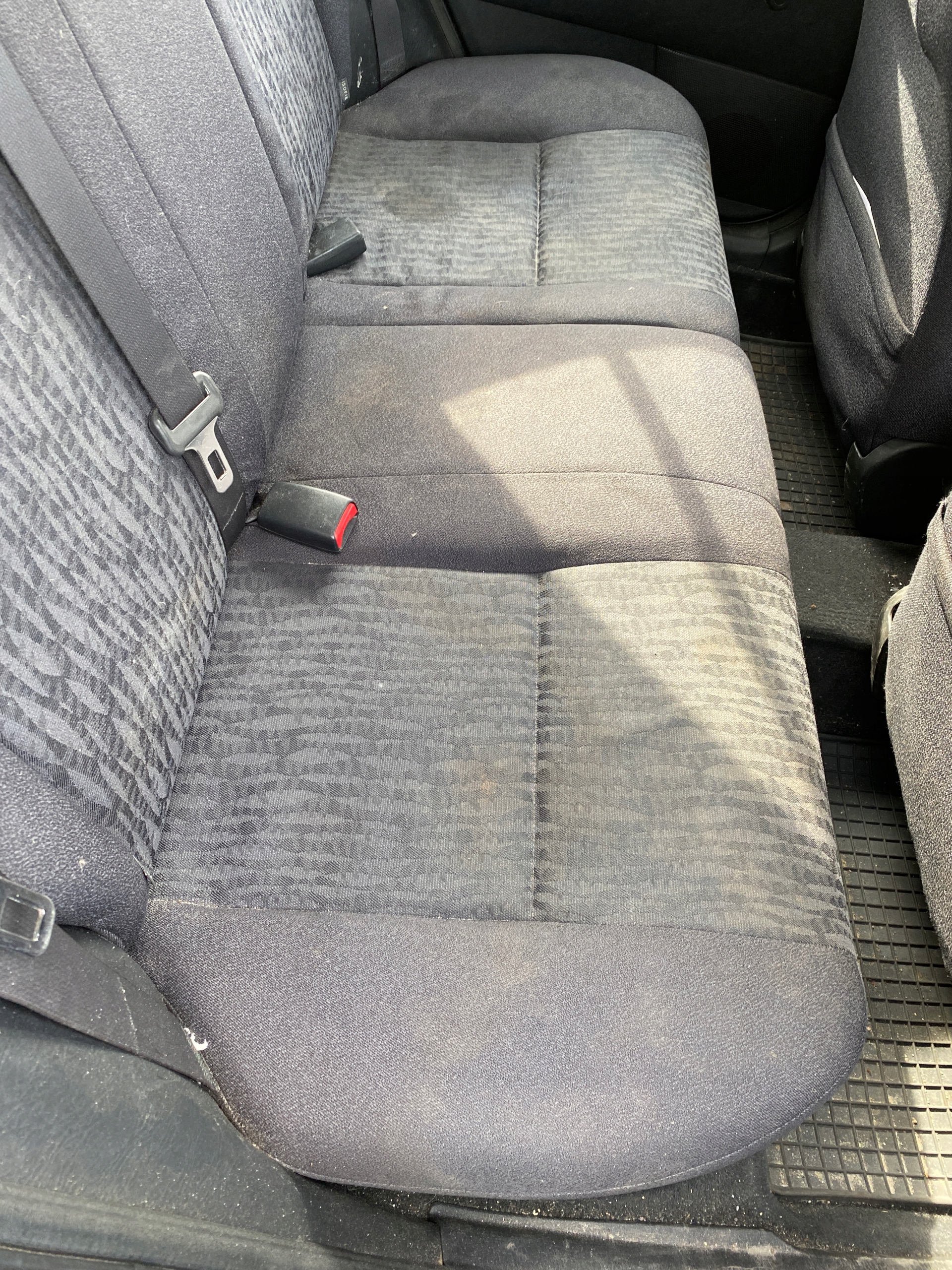 hátsó ülés hátso hátsó Toyota Corolla E12 01-07