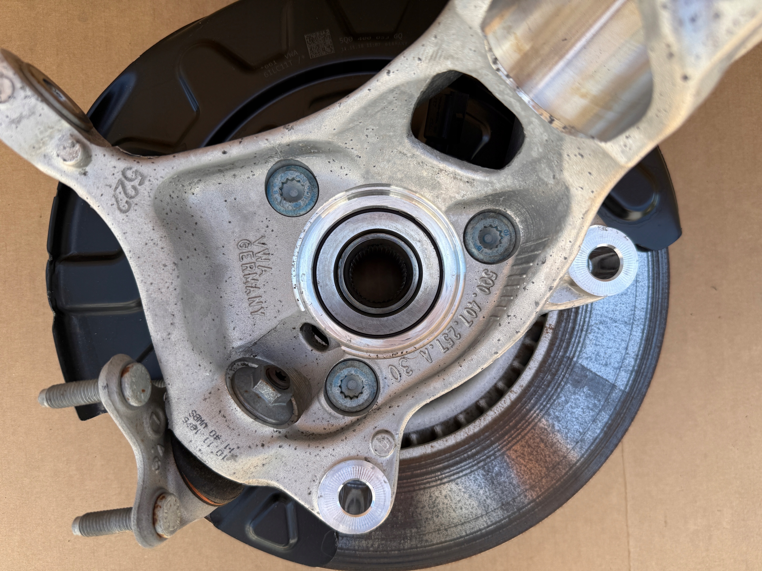swing disc front left 5Q0407257A VW SKODA AUDI 2.0 TSI new KPL