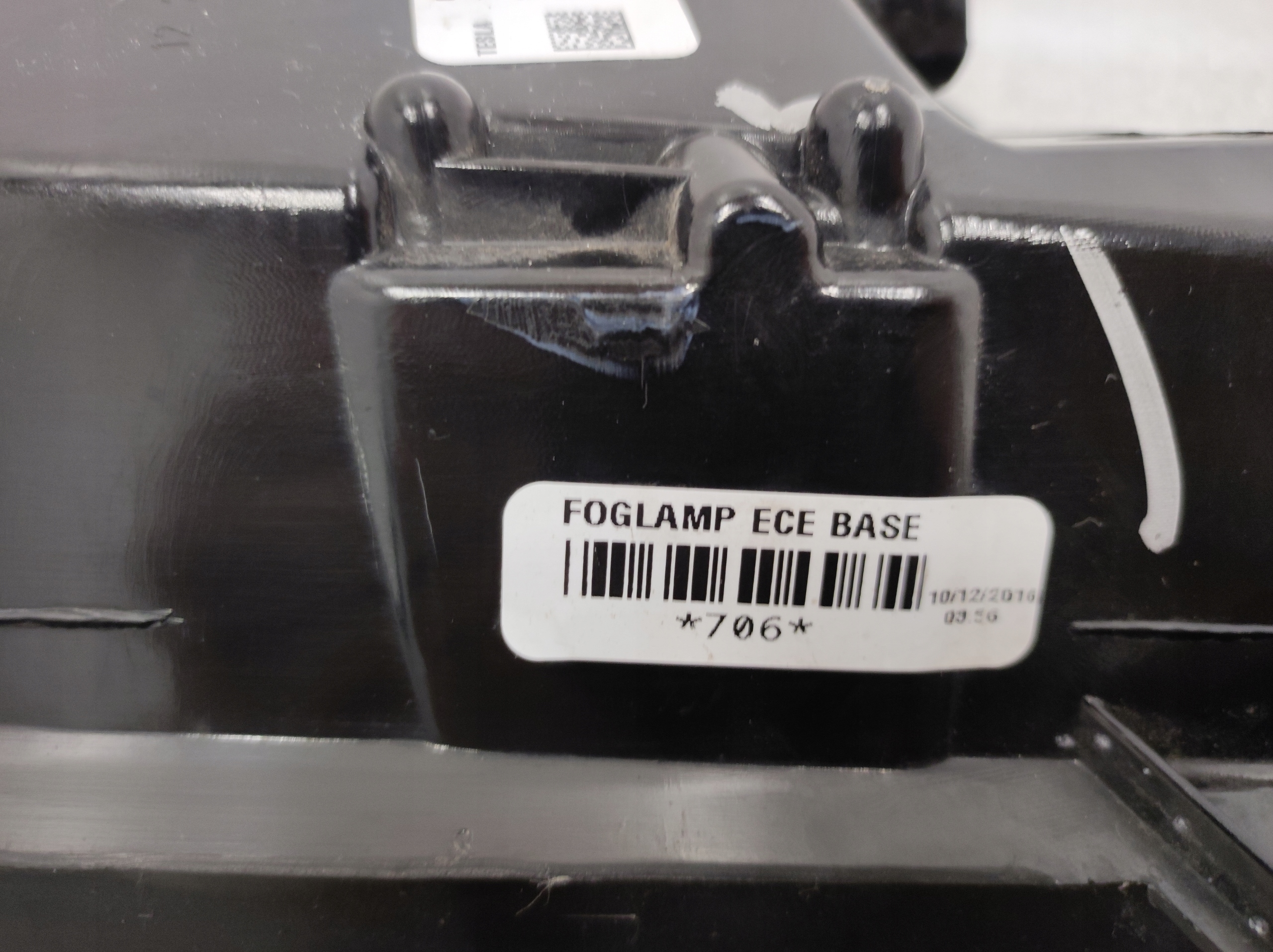 ГАЛОГЕН правый led заглушка tesla MODEL S 100600000D