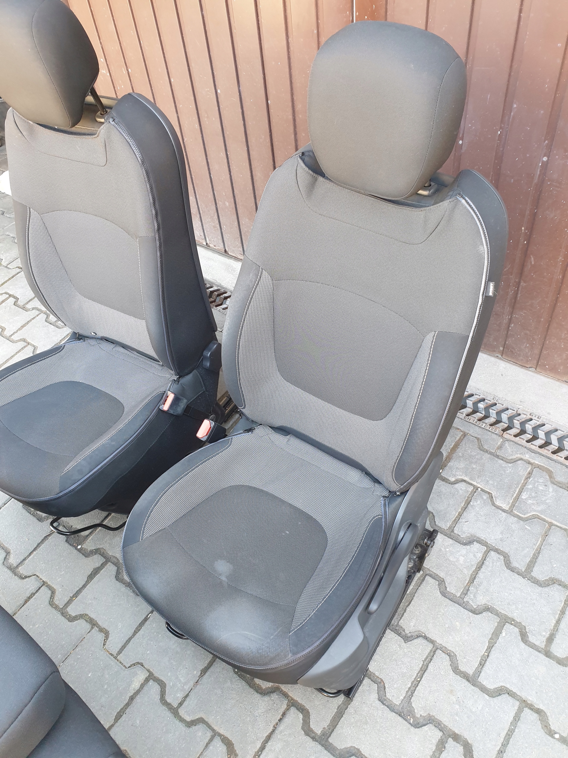 Sitze RENAULT CAPTUR und 2013- 5D HB GORLICE