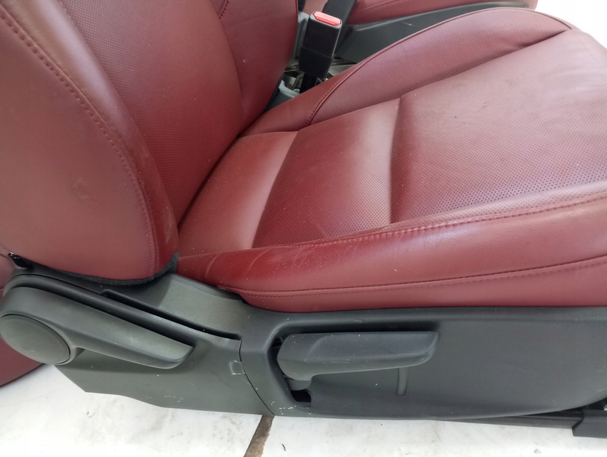 verkleidung Leder Sitze MAZDA 3 HB 23R