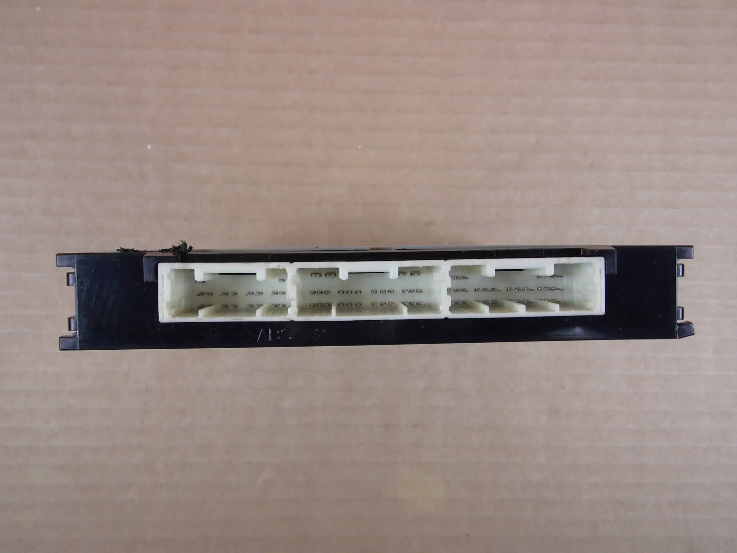 Toyota RAV4 IV module computer control unit KEYLESS 89990-42071