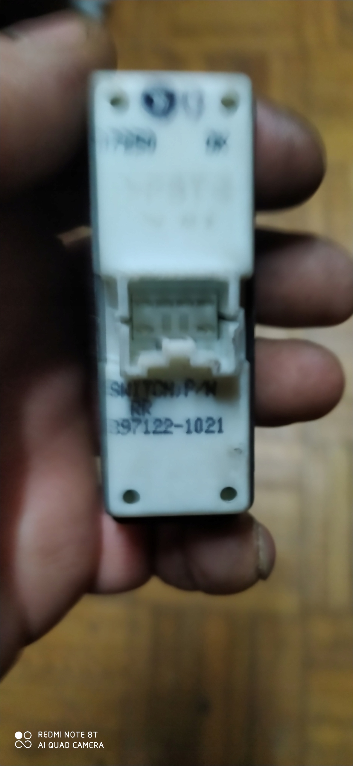 897122-1021 window control switch rear part OPEL FRONTERA