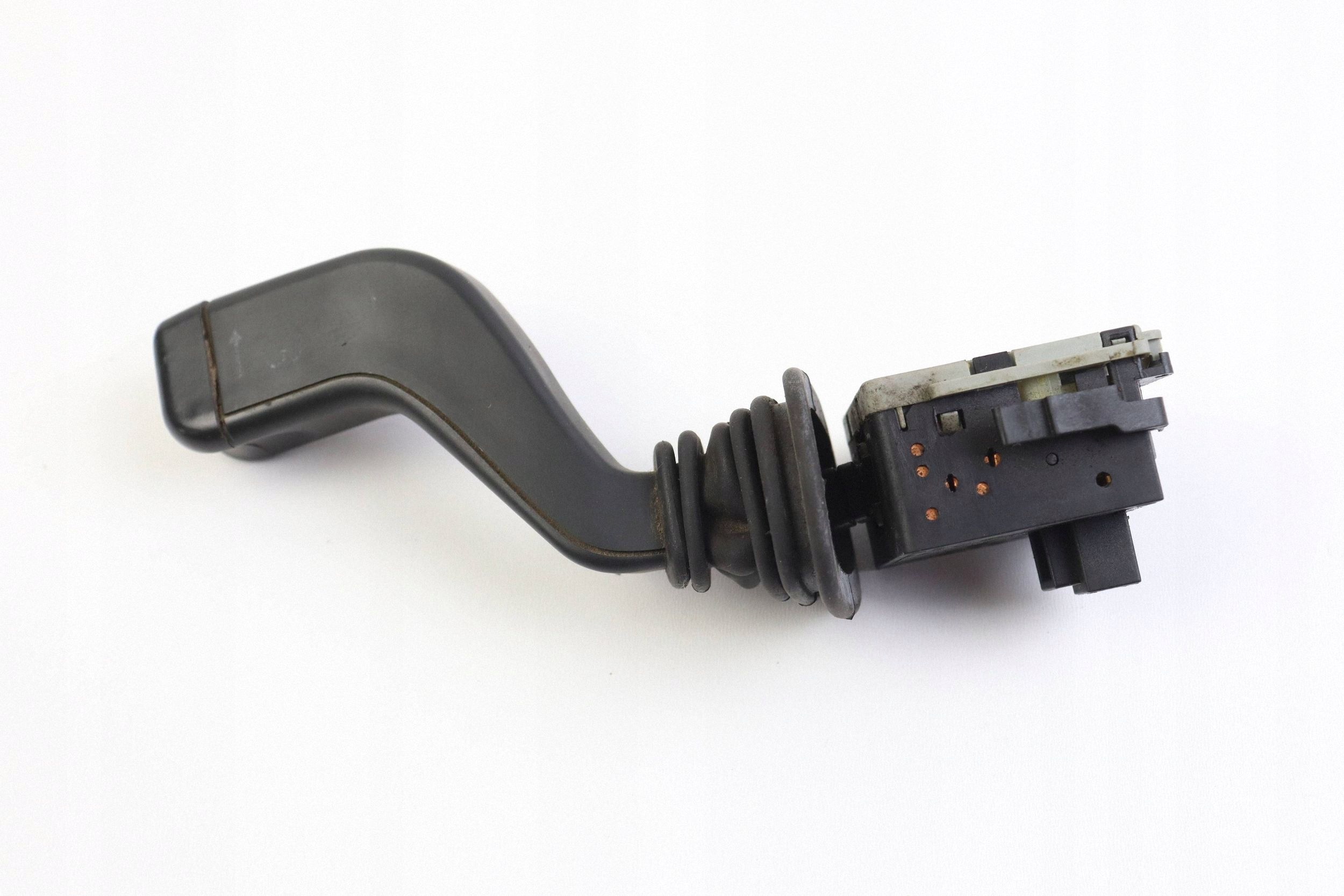OPEL MERIVA A CORSA C DEVIO TERGICRISTALLO TERGI MANETKA 8602P