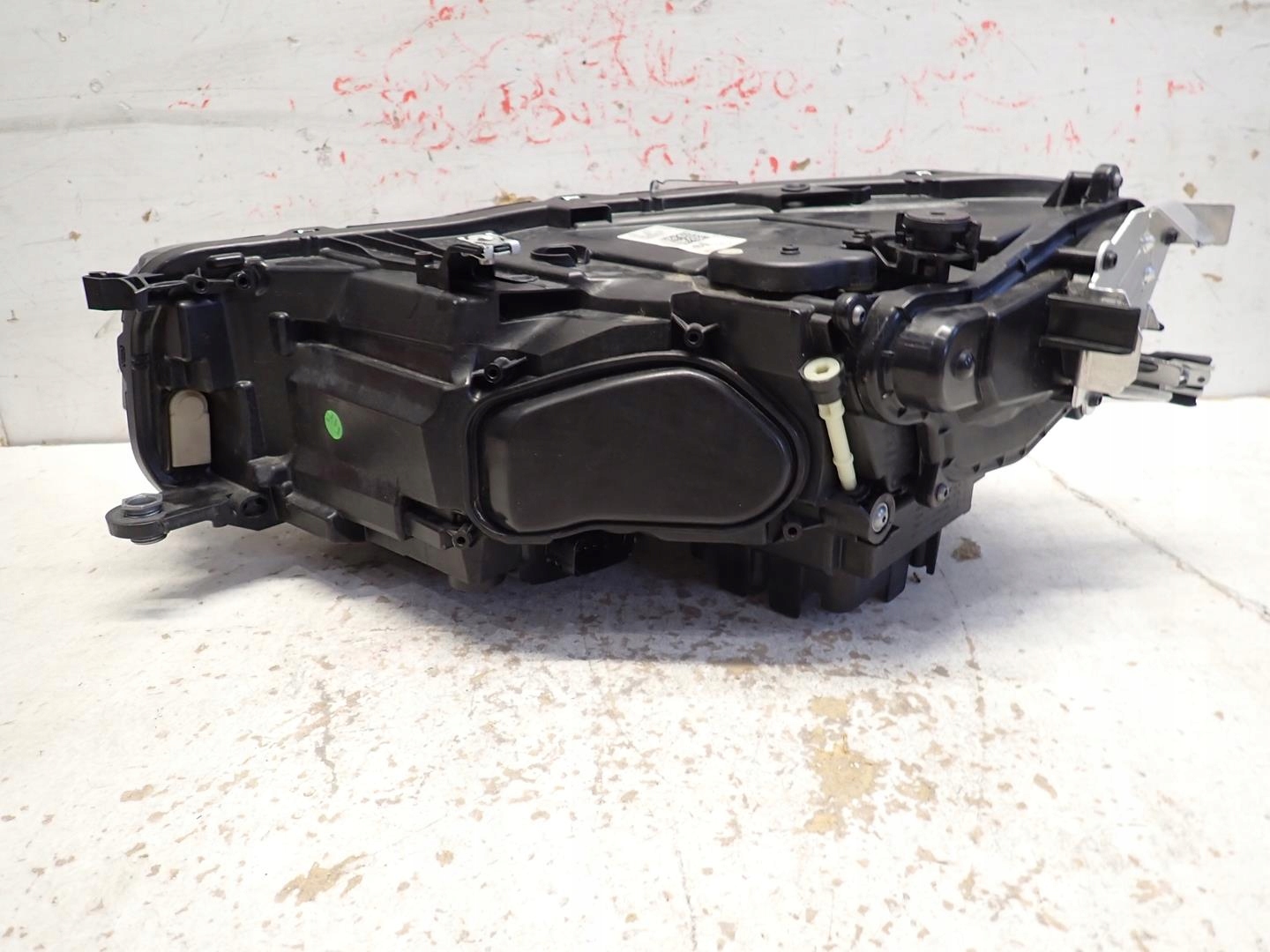 light front front right VW T-CROSS LIFT 2023- FULL LED 2GM941036G