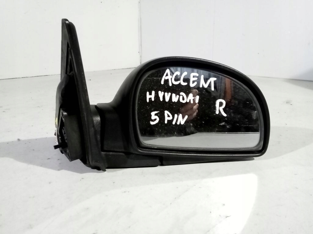 Hyundai Accent 03 mirror right electrics