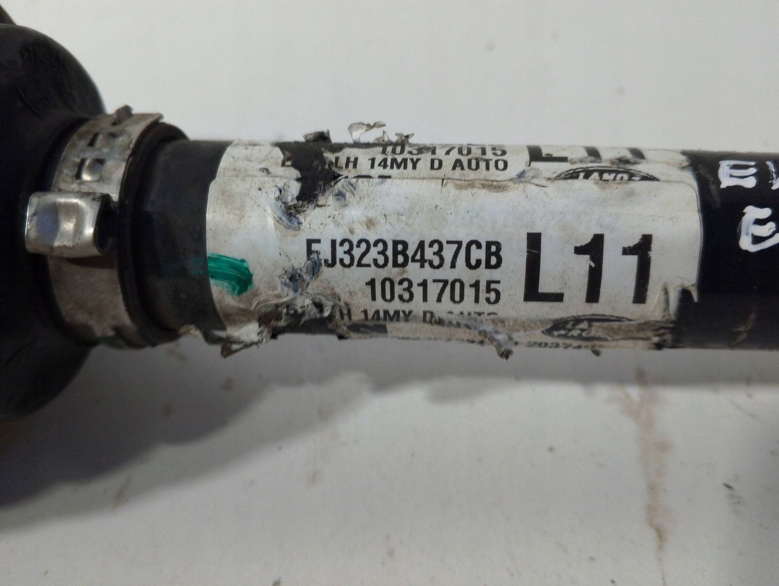 JAGUAR E-PACE RANGE EVOQUE L538 semi-axis front left FJ323B437CB (A495)