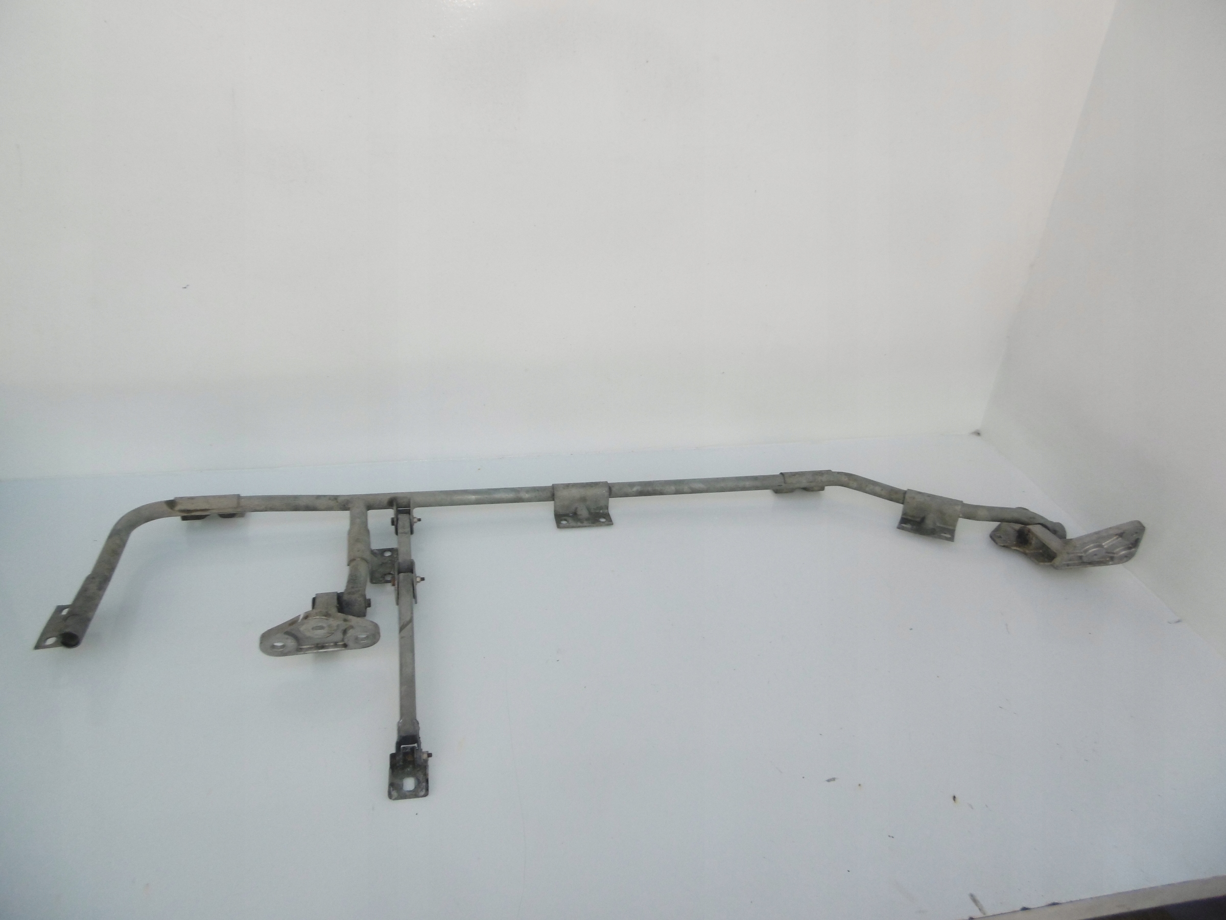 STELAŻ MOCOWANIE OWIEWKI LEWY RENAULT PREMIUM DXI