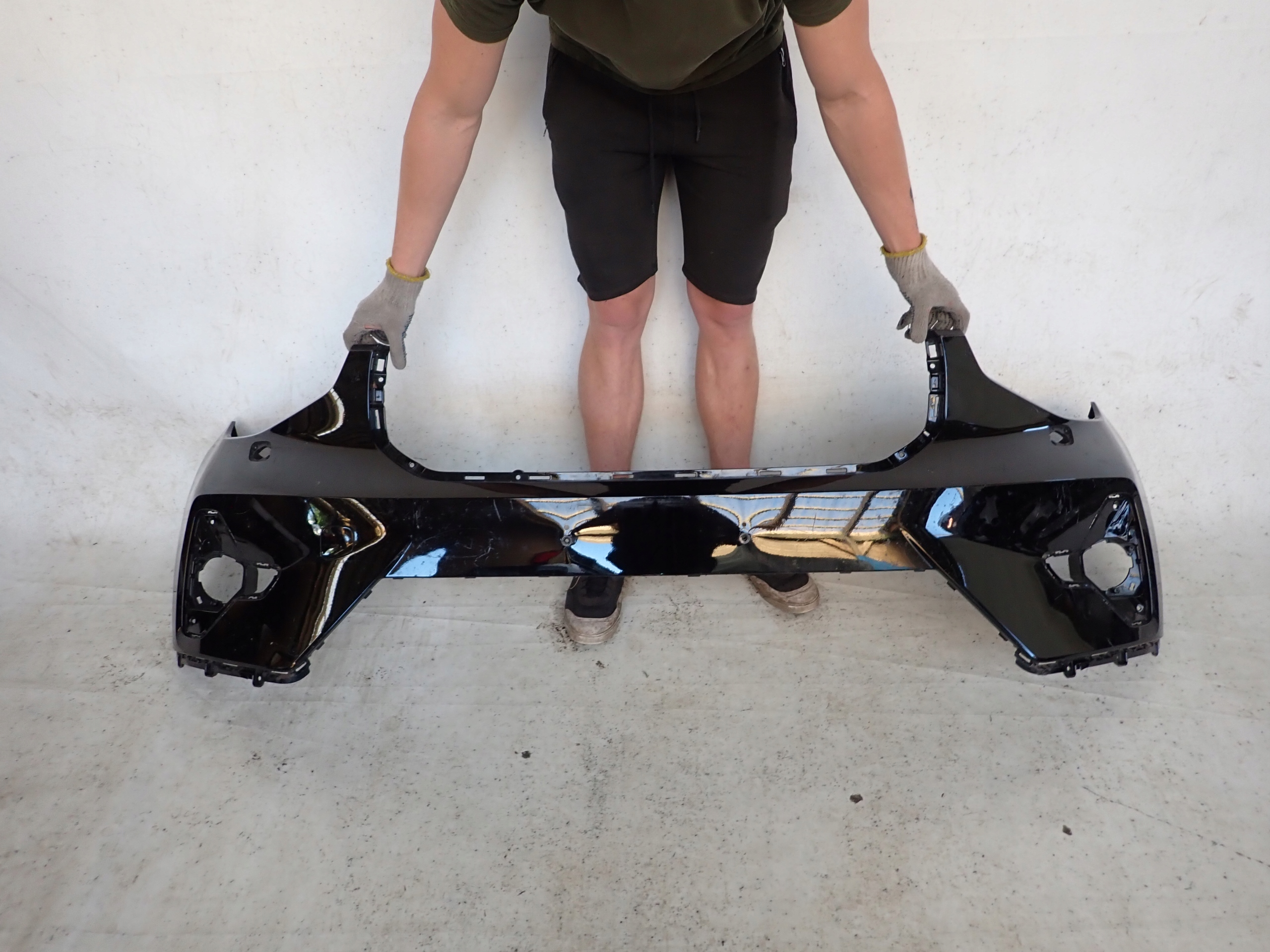 VOLVO XC40 LIFT 22- bumper front front washer 31690933