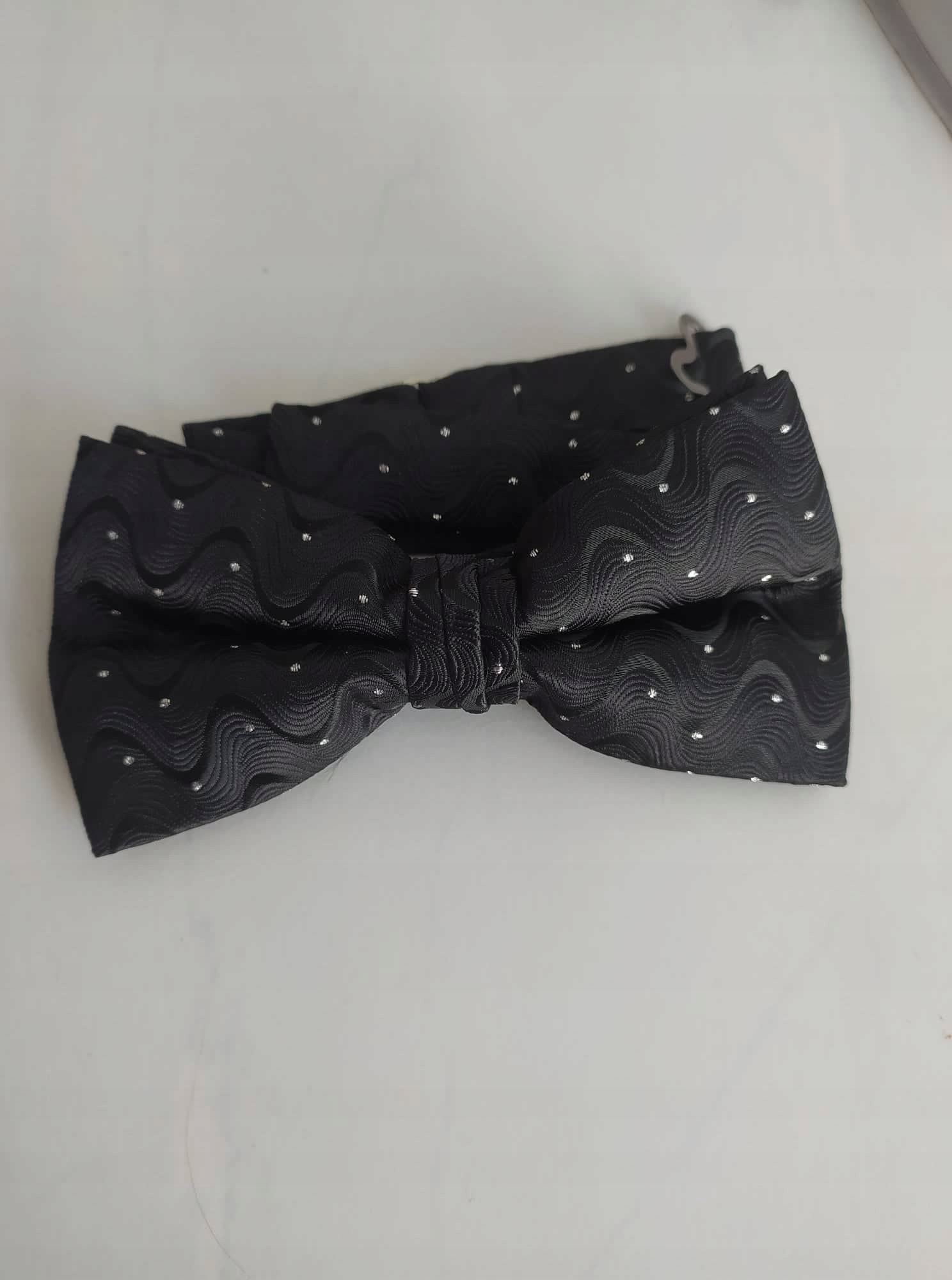 

Muszka Polski Produkt W 100% Wzory Czerwona Mucha