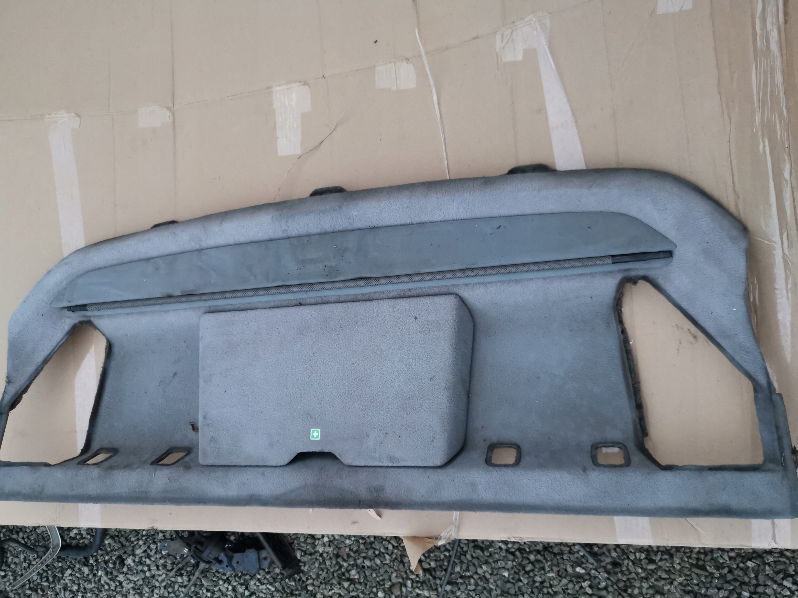 124555877po124 - mercedes w124 polka задній задній седан рольставні