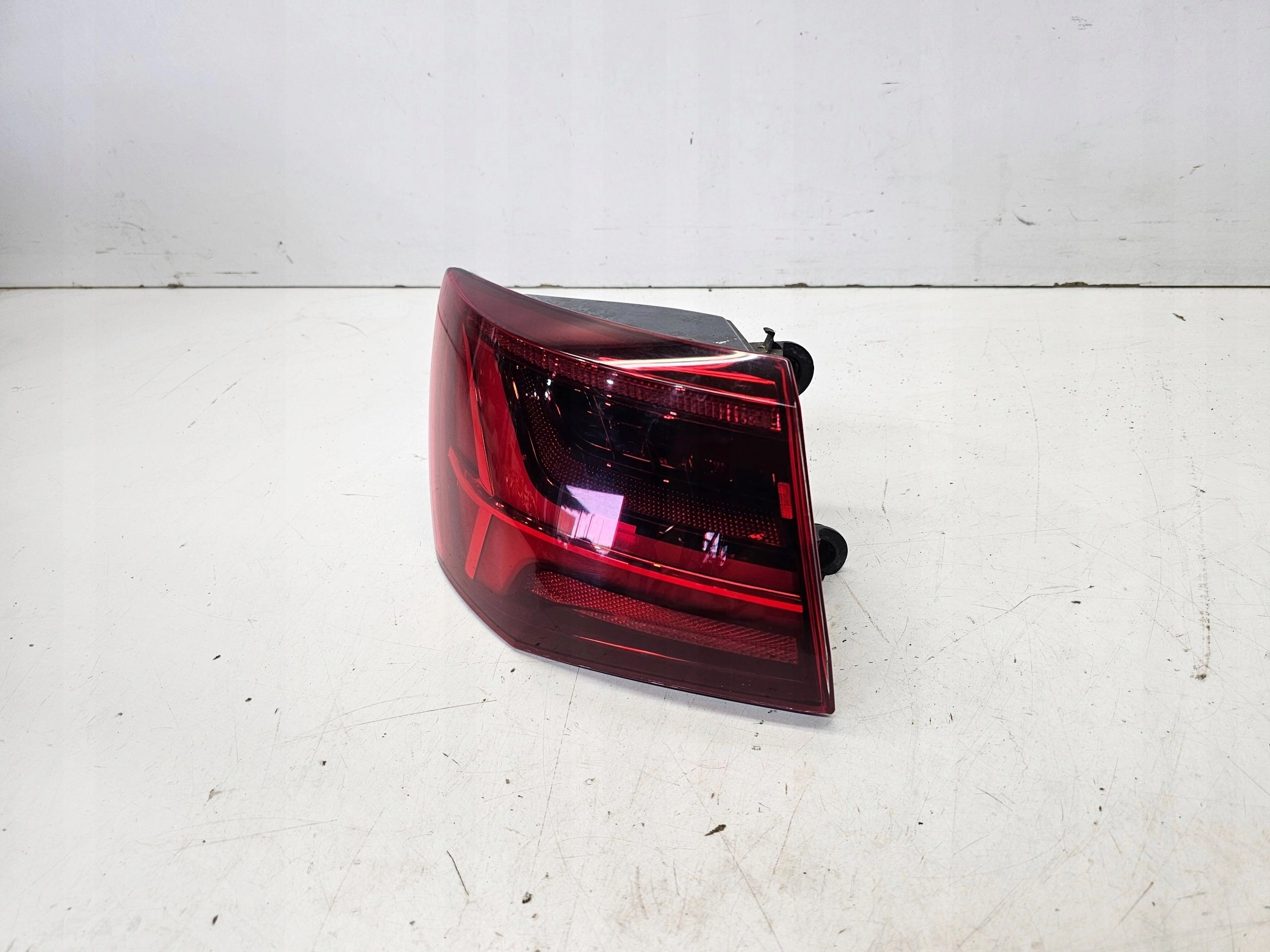 light left rear part W fender AUDI A6 C7 LIFT 4G9945095F MATRIX