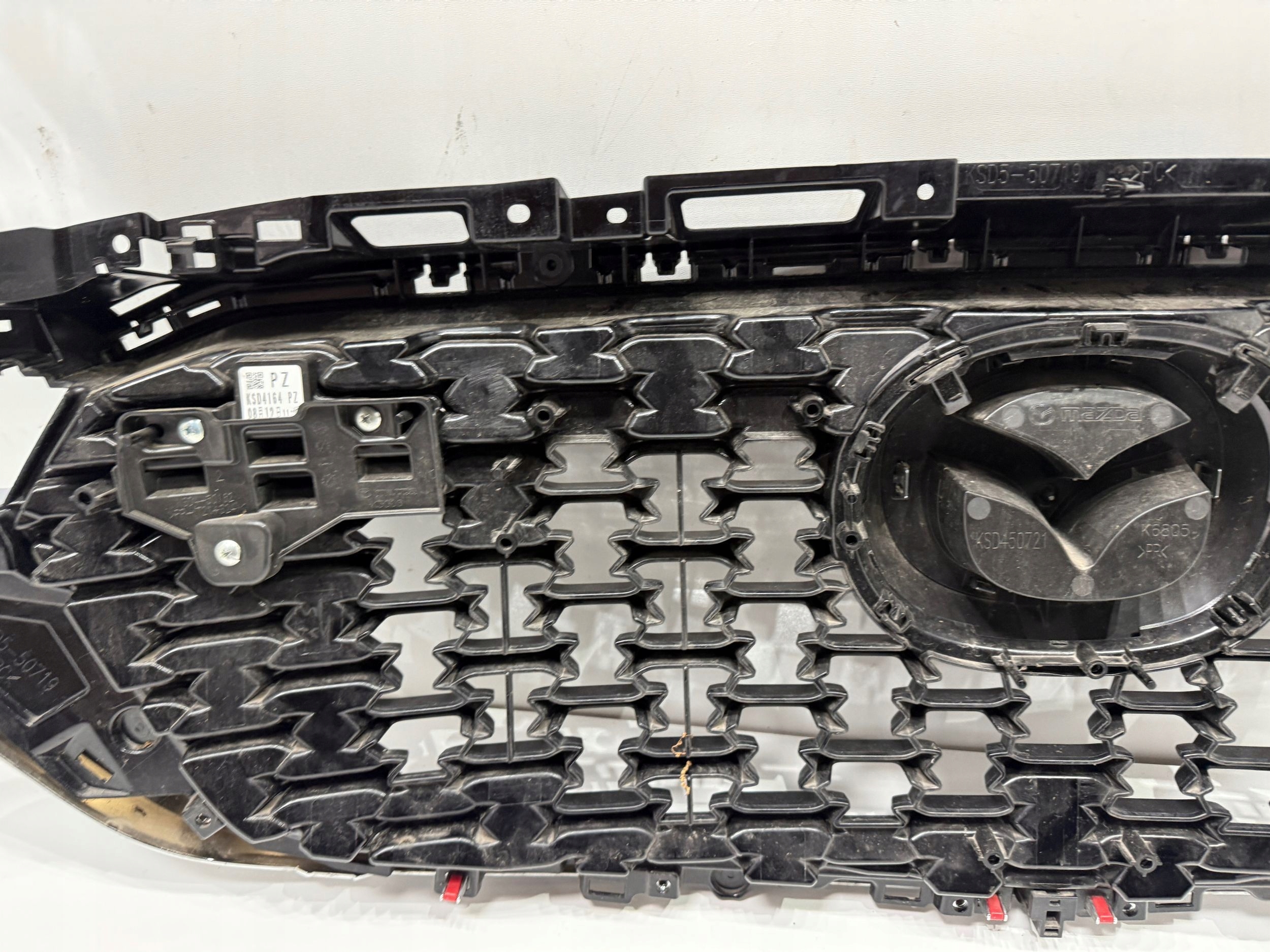 Mazda CX-5 KF Kühlergrill FRONTGRILL Kühlergitter KSD550719 - Thumbnail 9