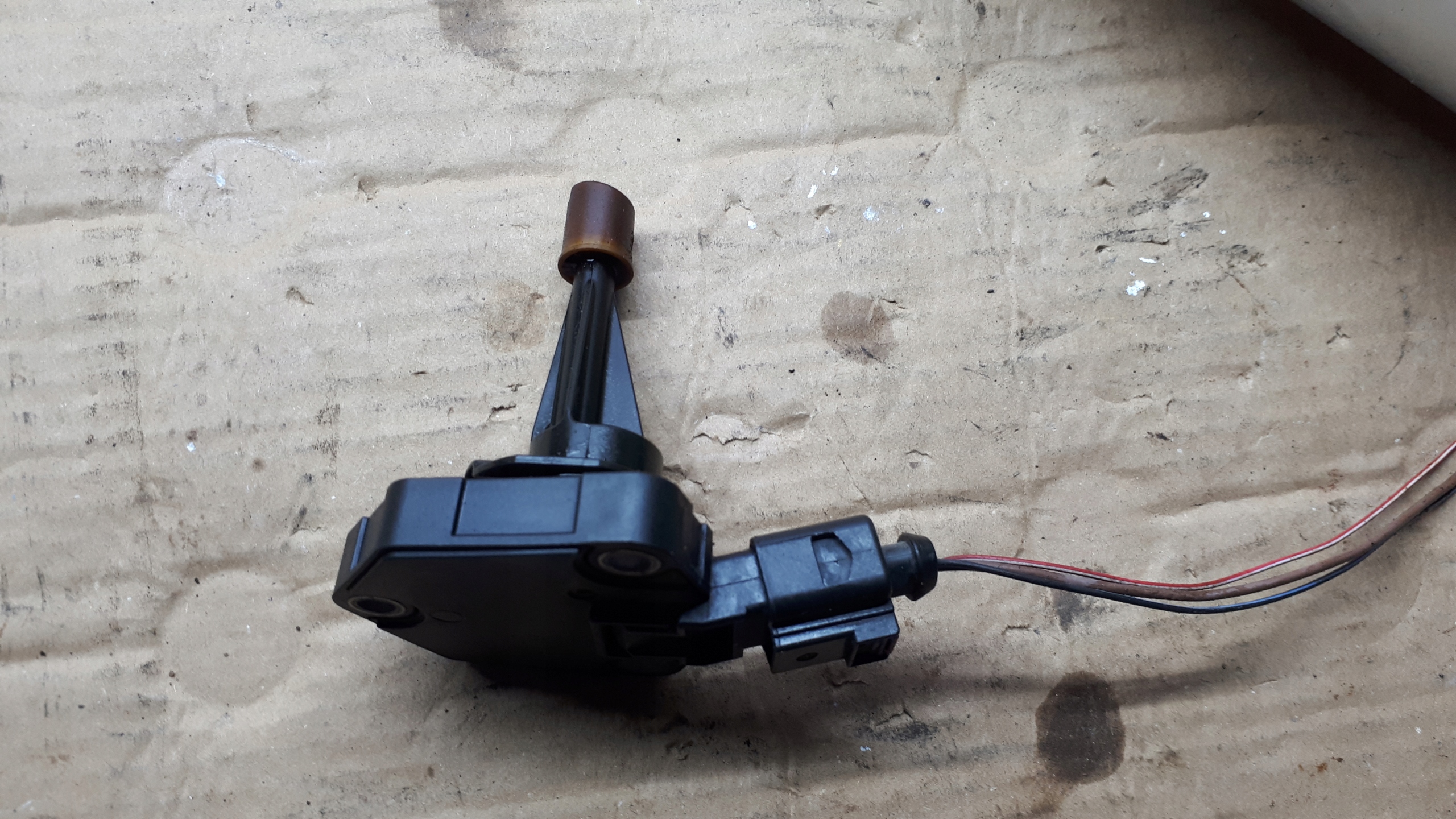 S4 B8 LIFT Sensor oil 3.0 TFSI S5 SQ5 A6 C7 A7