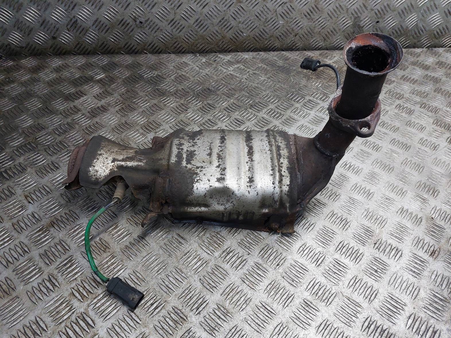 7700274189 7700109844 - ПОРОЖНИСТИЙ ПОРОЖНИСТИЙ КАТАЛІТИЧНИЙ НЕЙТРАЛІЗАТОР THALIA & CLIO II 1.4 8V
