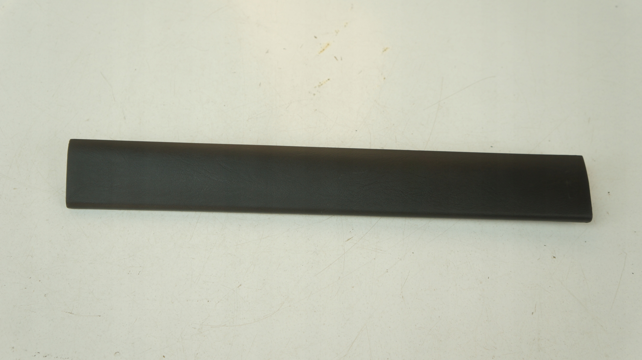 FORD FOCUS MK1 OSŁONA NAKŁADKA SŁUPKA LEWY PRZÓD 98ABA044C61 za 15 zł z