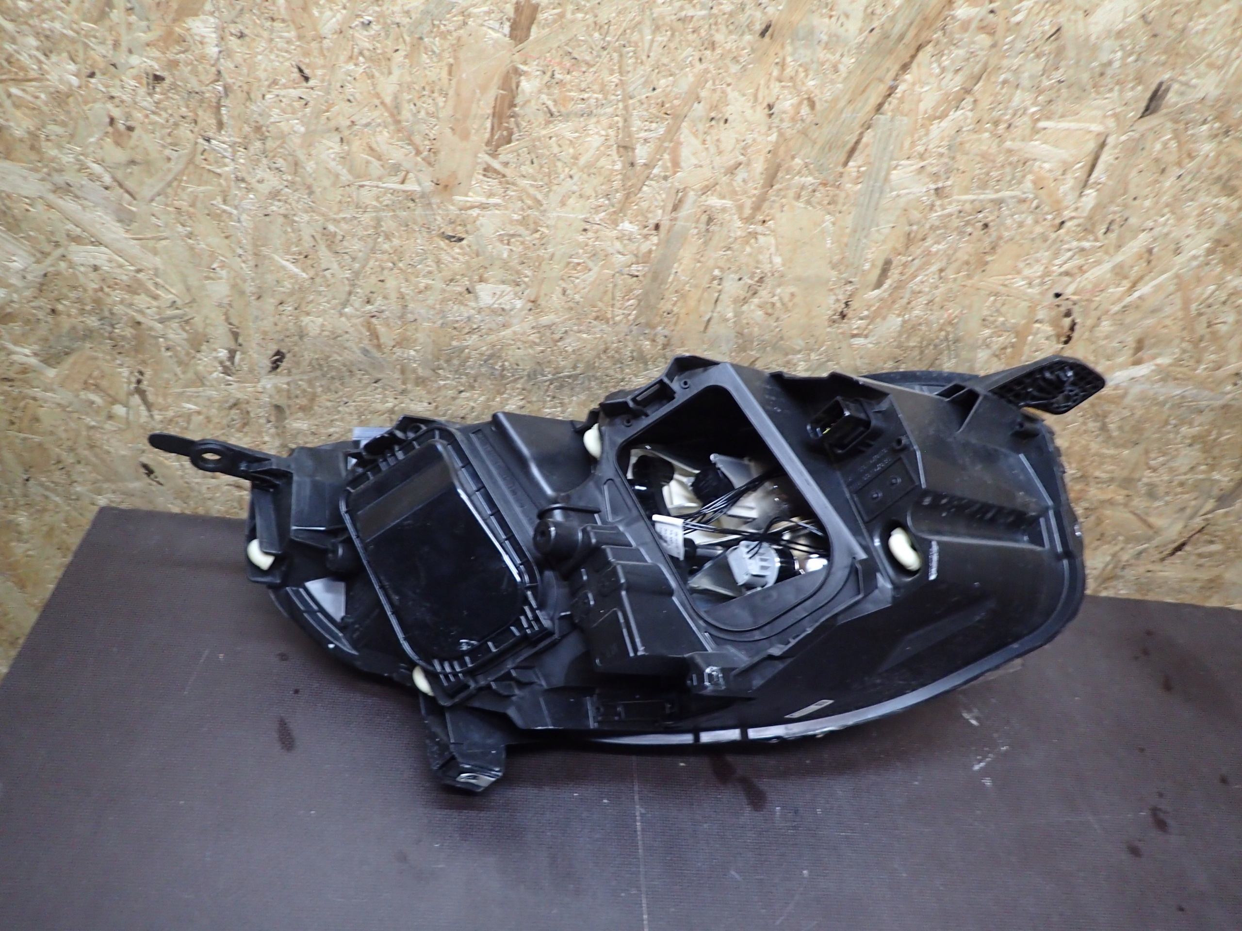 light front left CITROEN JUMPY SPACETOURER 16