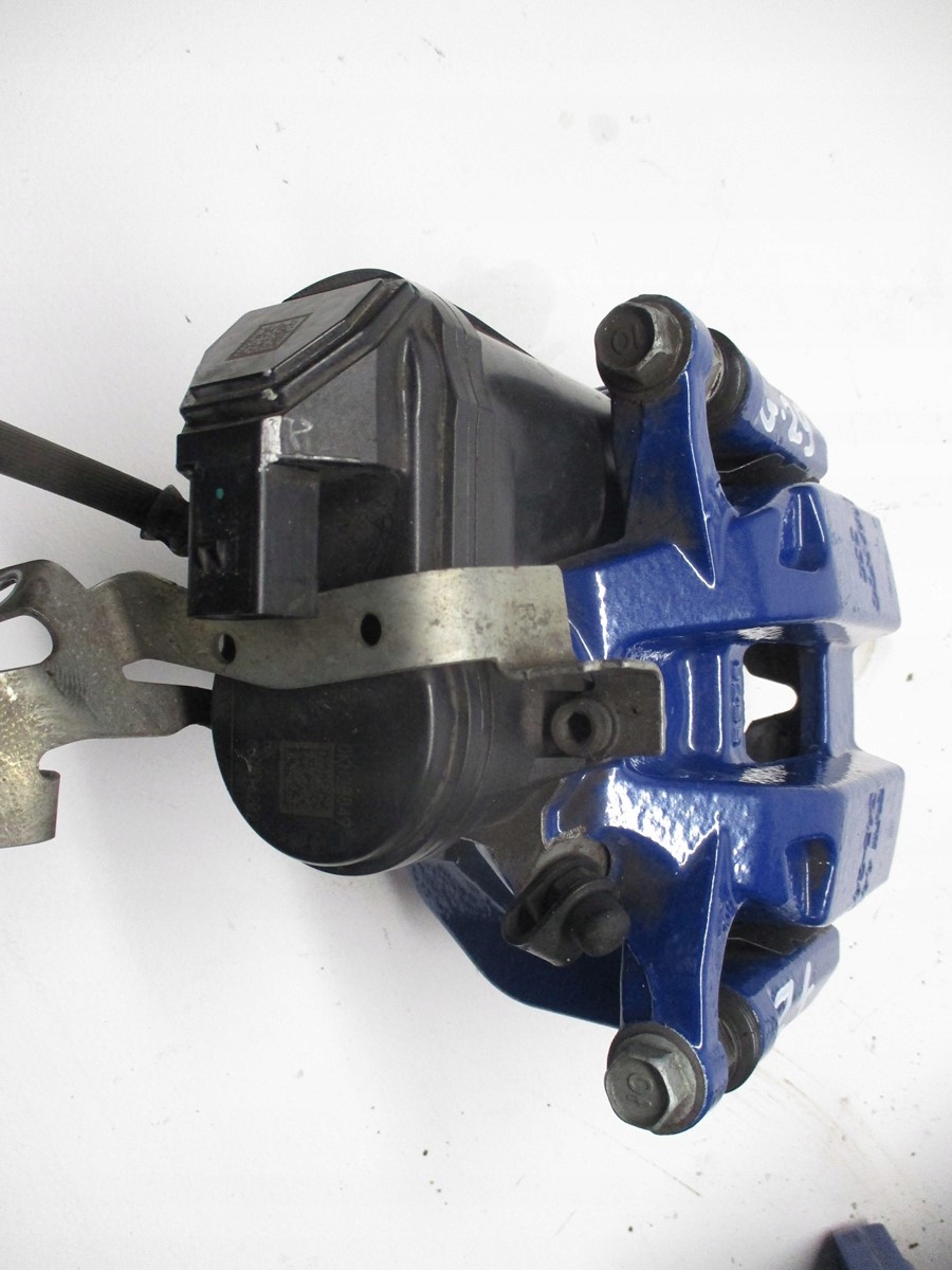 caliper calipers BMW Z4 G29 rear part rear.