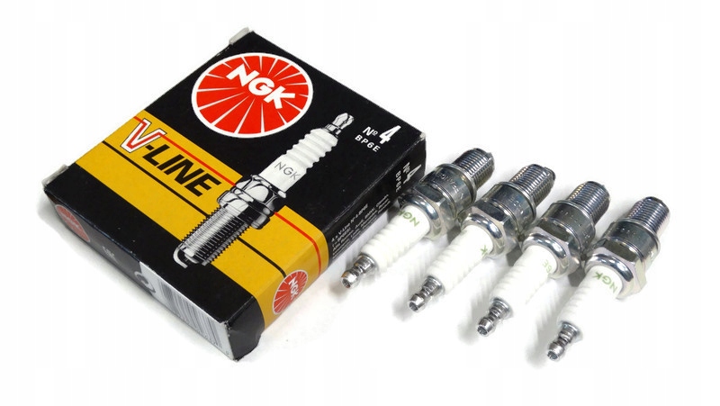 Świeca zapłonowa NGK BP6E Iż Ural Dniepr M72 4 szt