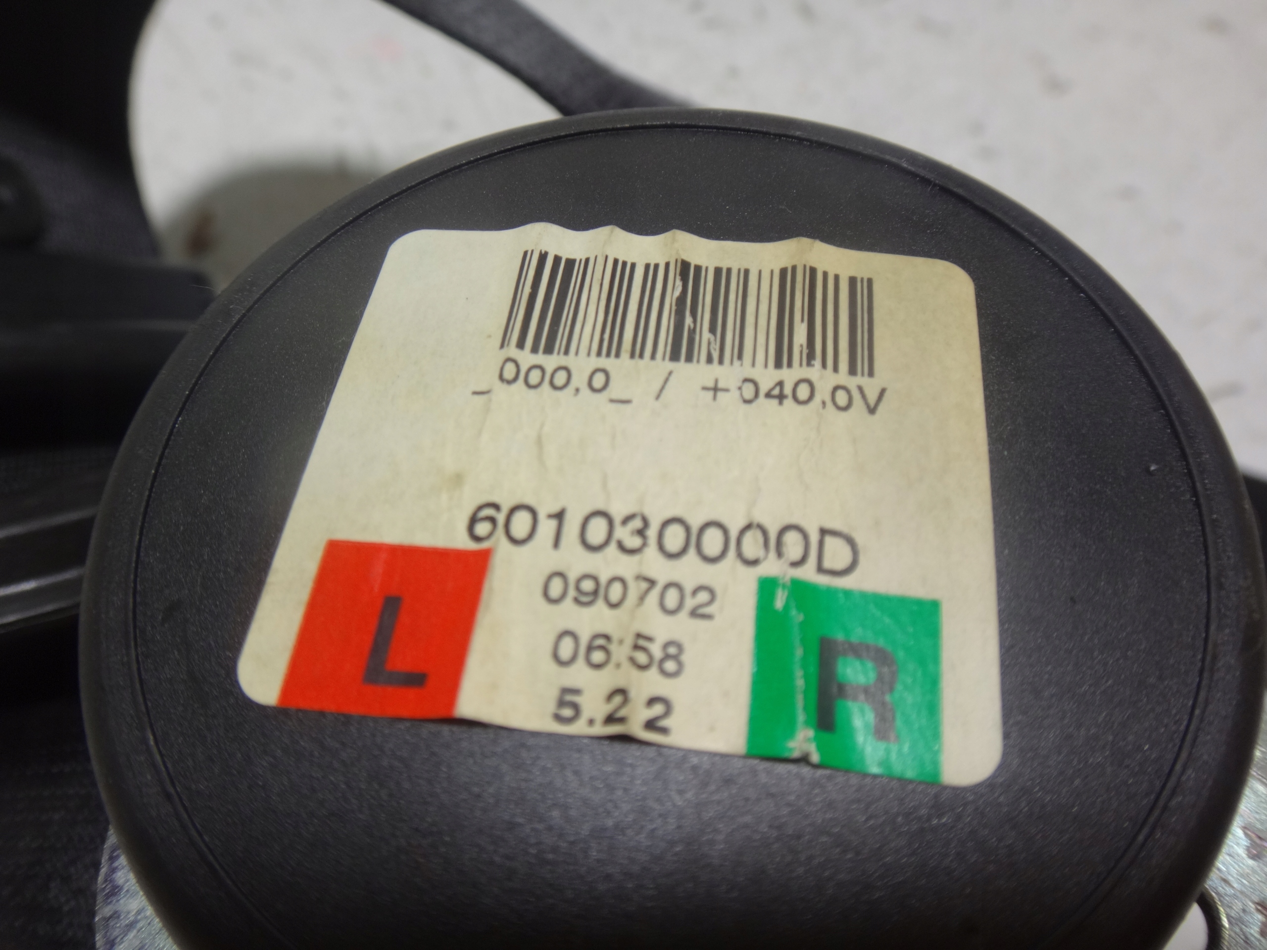 ремень левый задний MINI COOPER R56