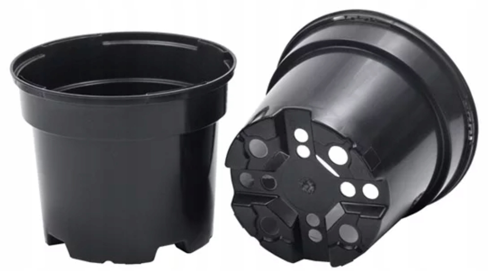 

Doniczka produkcyjna okrągła 12 cm średnica 1,6 L