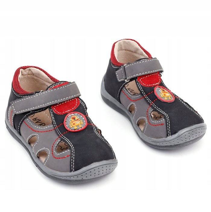 

Półbuty czarne Bonnie 25 Czarny