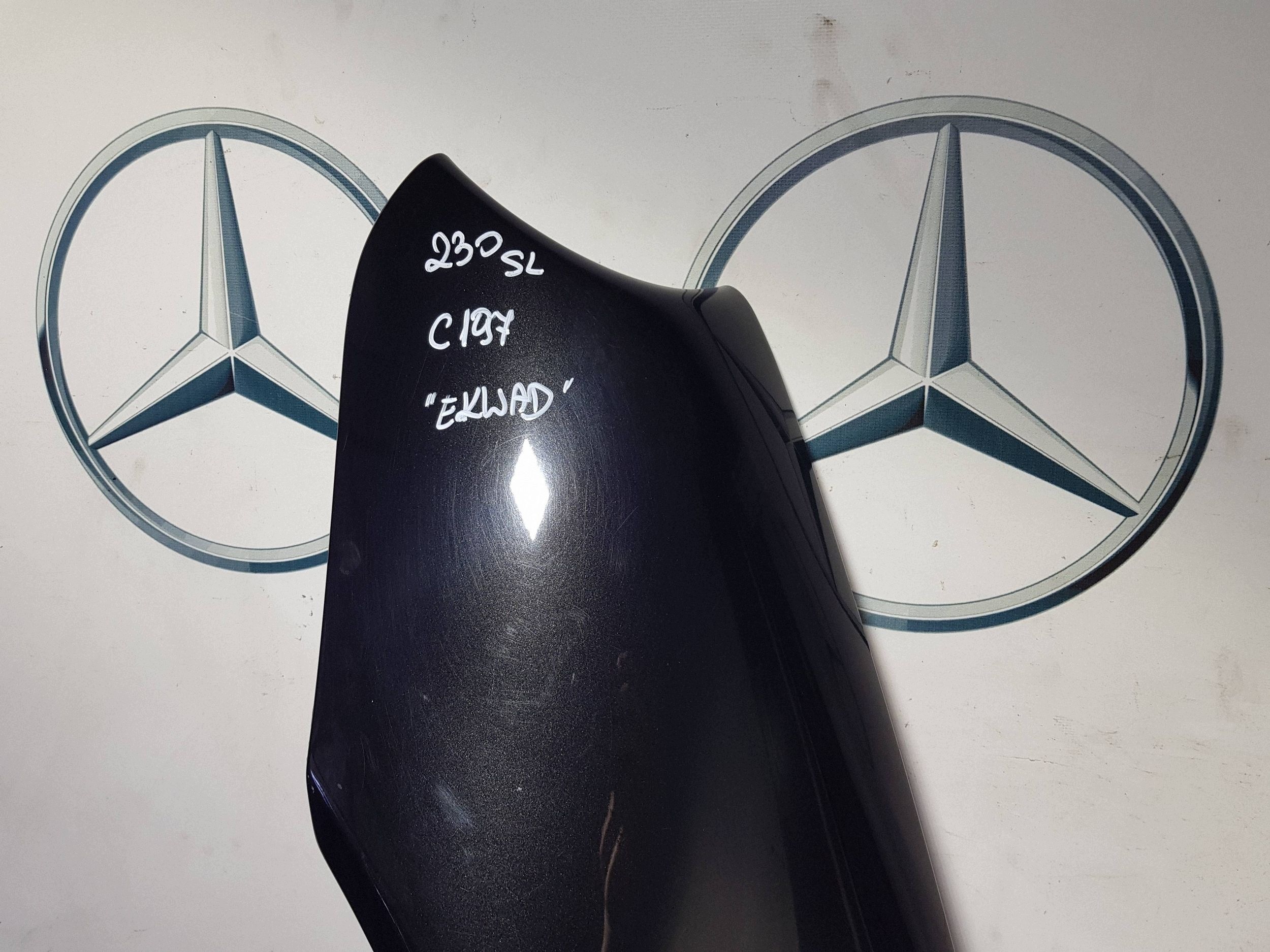 fender front left Mercedes SL R230 W230 197 C197