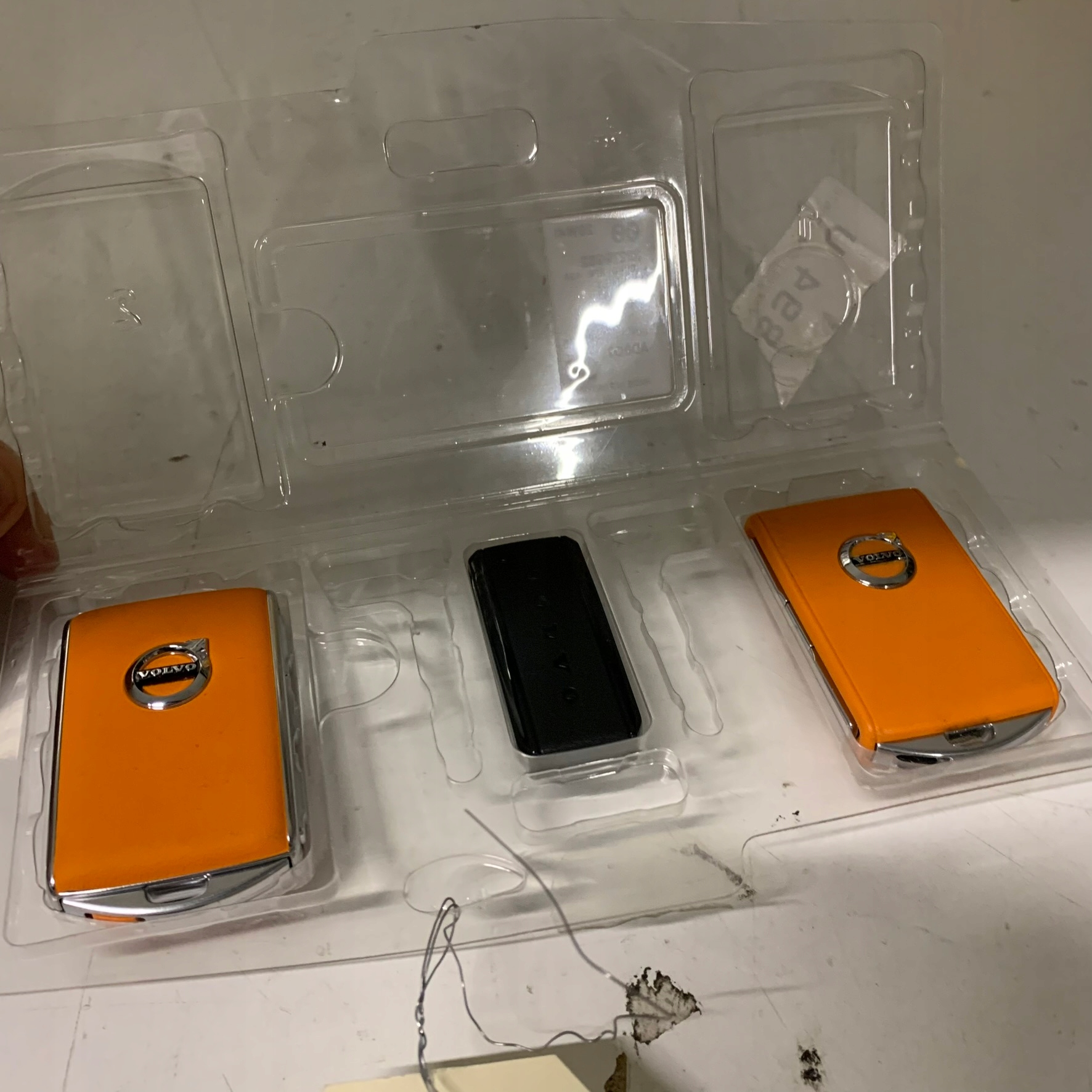 VOLVO V60 II 2.0 T8 HYBRYDA POLESTAR ENGINEERED KLUCZYKI PILOT 32279982