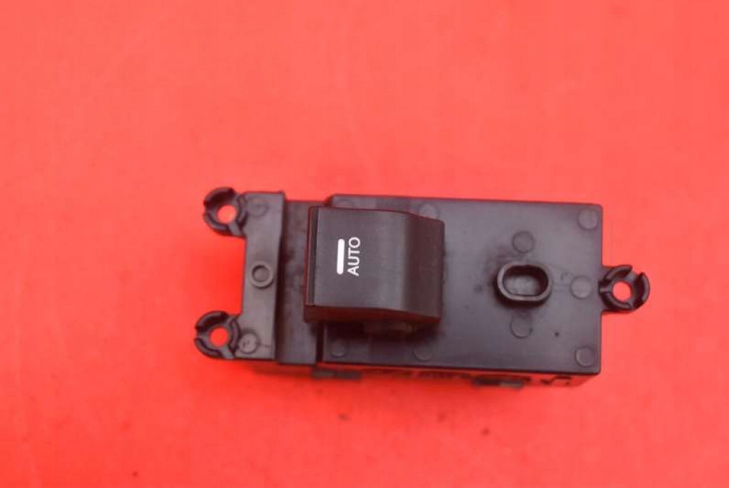 switch lifting windows right front EU 39R510-13102 HYUNDAI I40 15-20