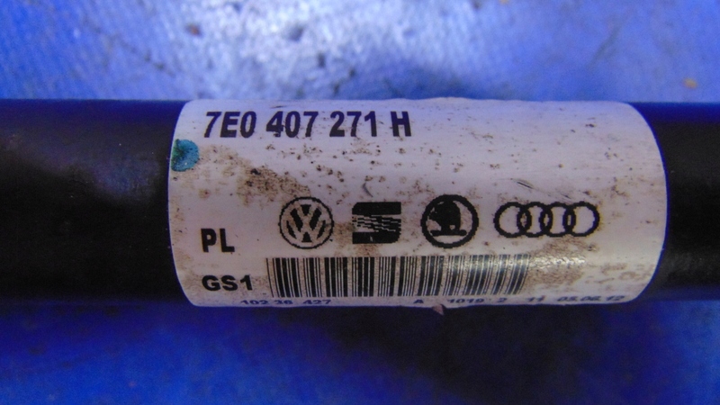 semi-axis left short. 7E0407271H 2.0TDI VW TRANSPORTER T5 T6