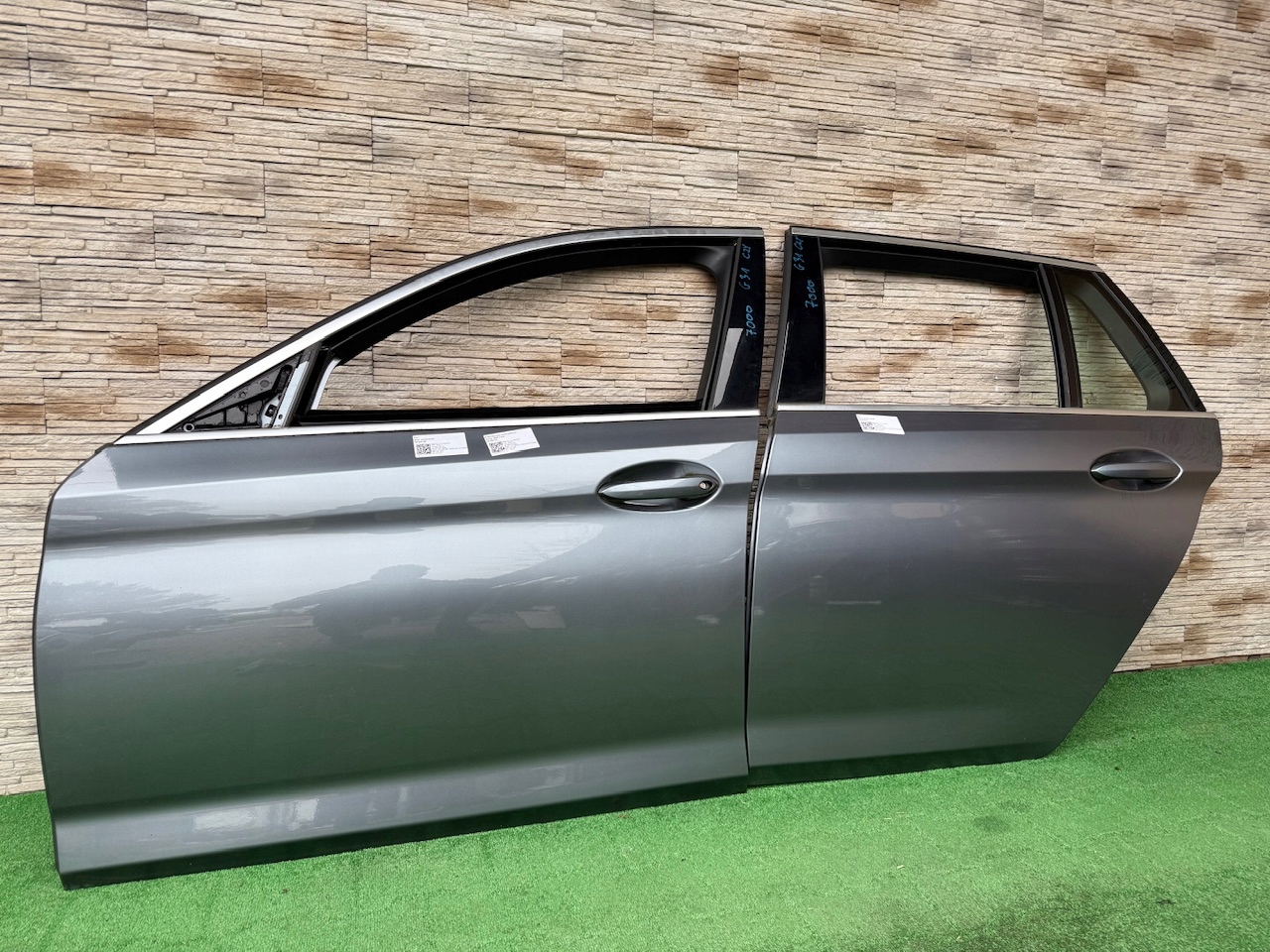 BMW 5 G31 Tür Vorne Links Door Porta Porte - Thumbnail 1